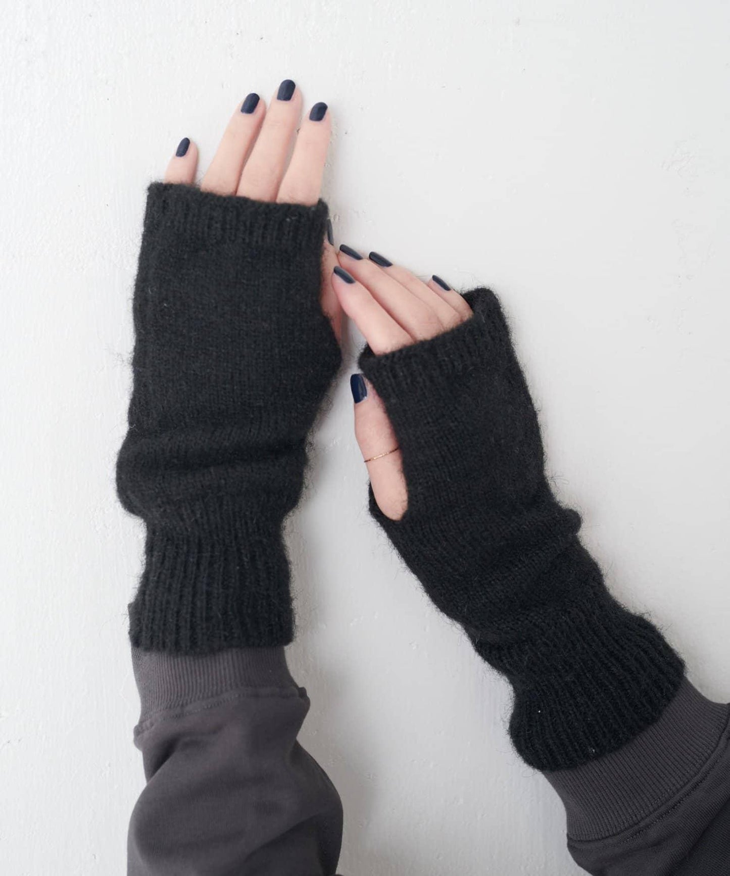 【PAPILLONNER/パピヨネ】護臂暖手套