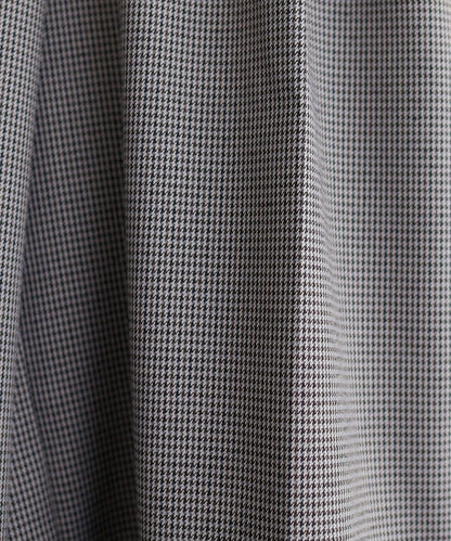 前翻折後褶長褲