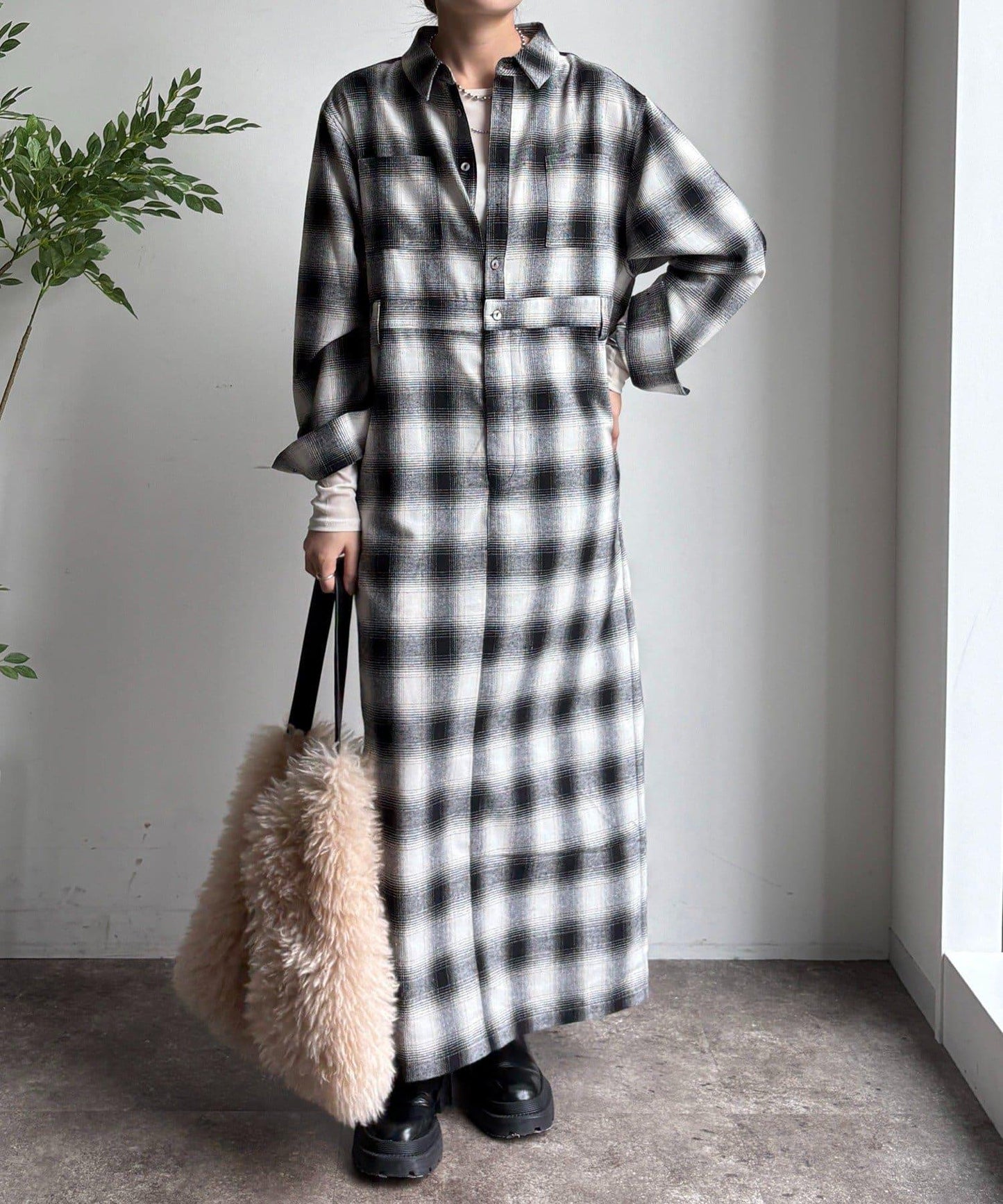 漸變格紋連衣裙