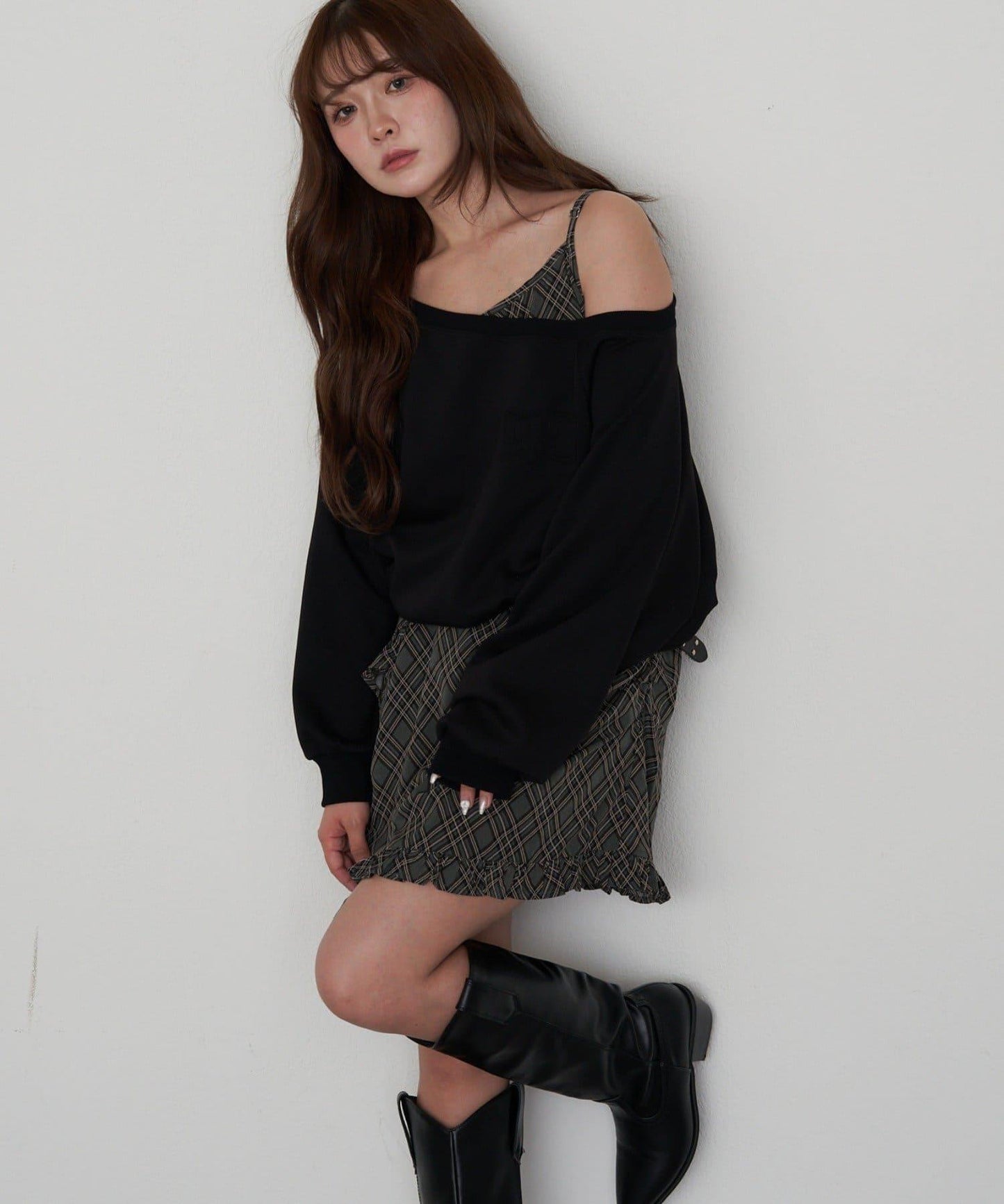 【RAY CASSIN】一字肩衛衣拼接格紋連衣裙