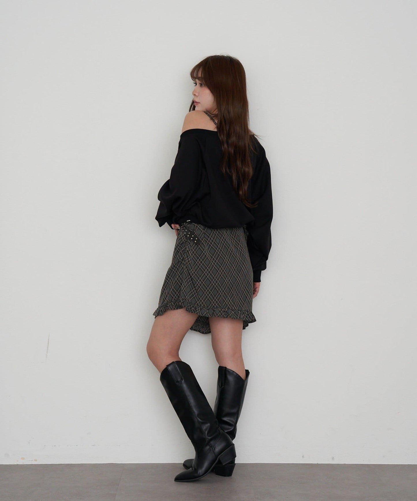 【RAY CASSIN】一字肩衛衣拼接格紋連衣裙