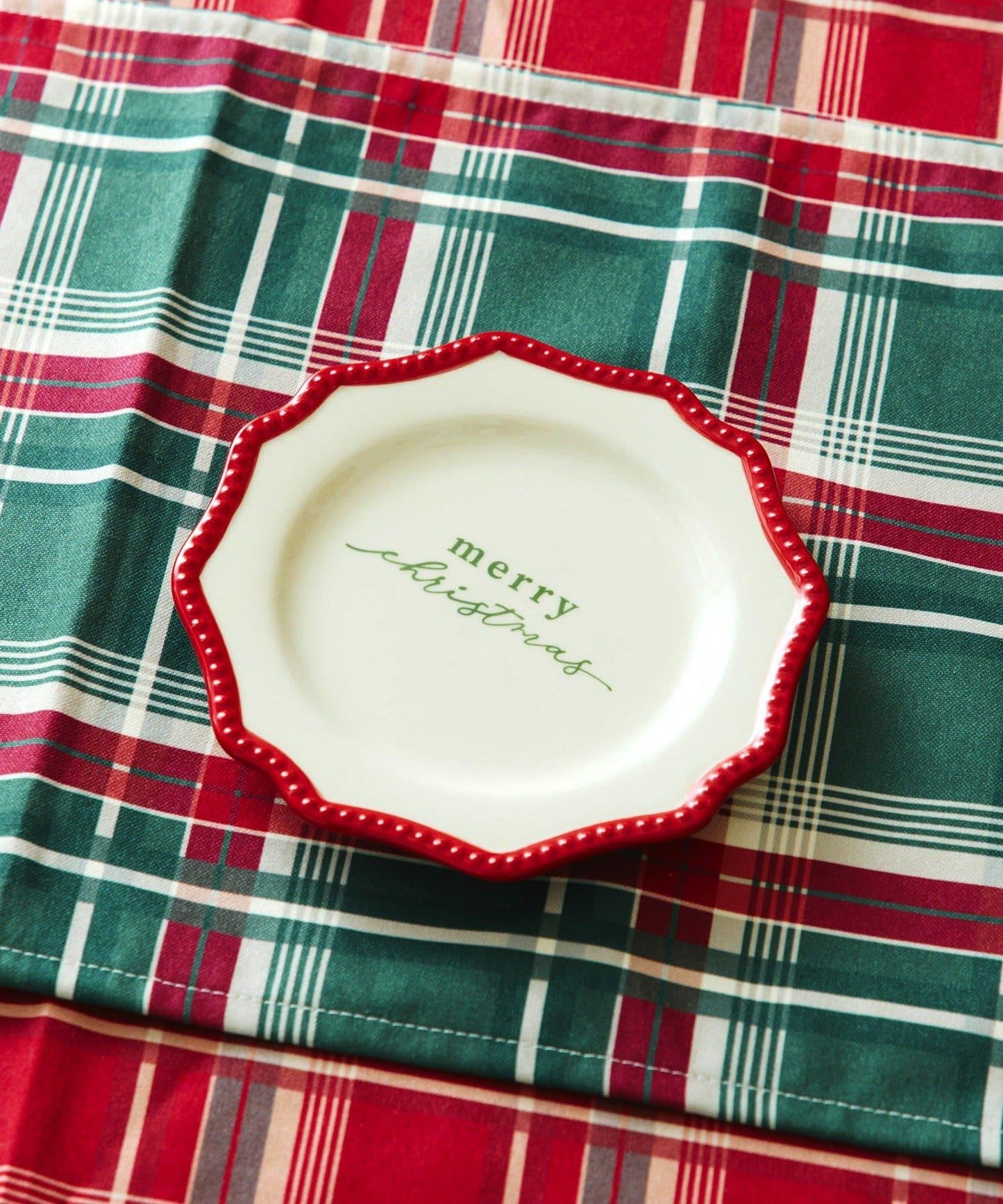 聖誕節波浪邊餐盤：16cm/聖誕下午茶