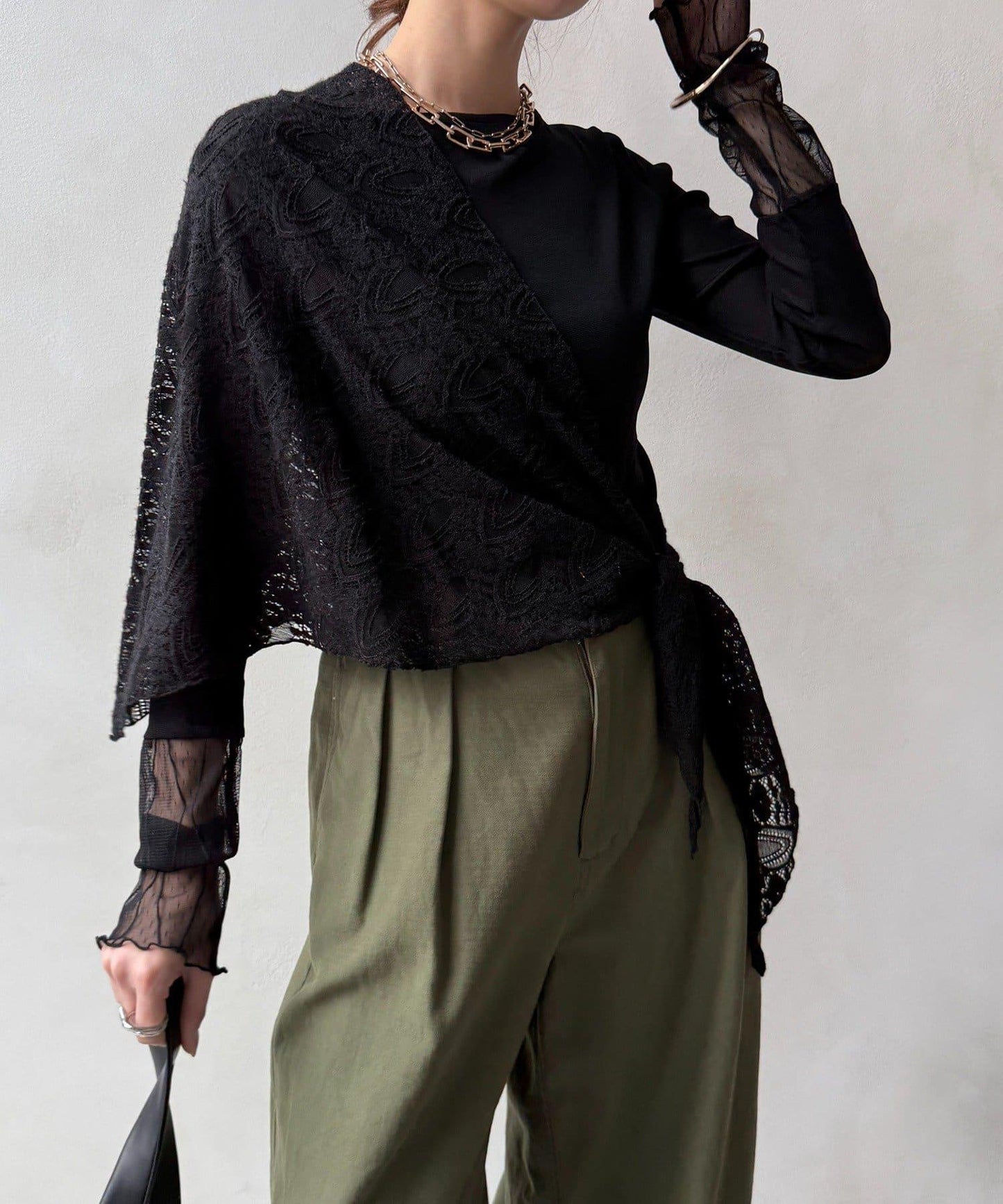 蕾絲網紗拼接透視T恤