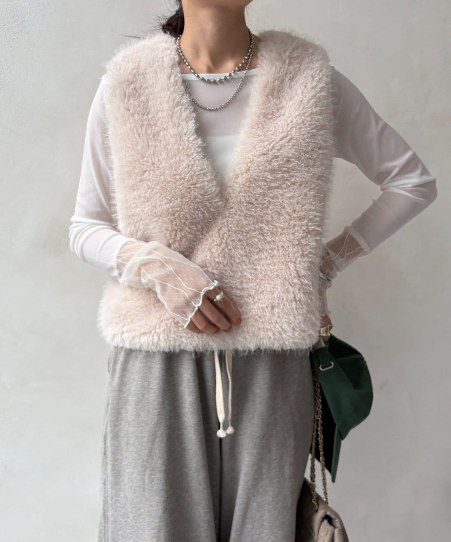 蕾絲網紗拼接透視T恤