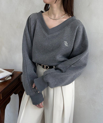 V領刺繡標誌加絨套頭衫