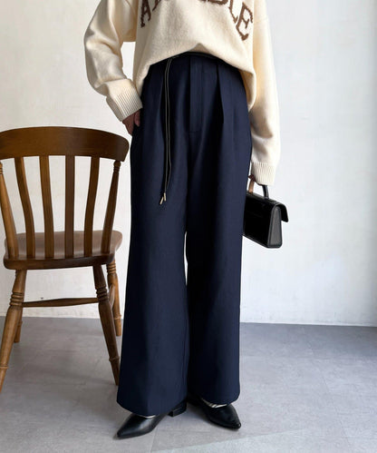 配合成皮帶長褲