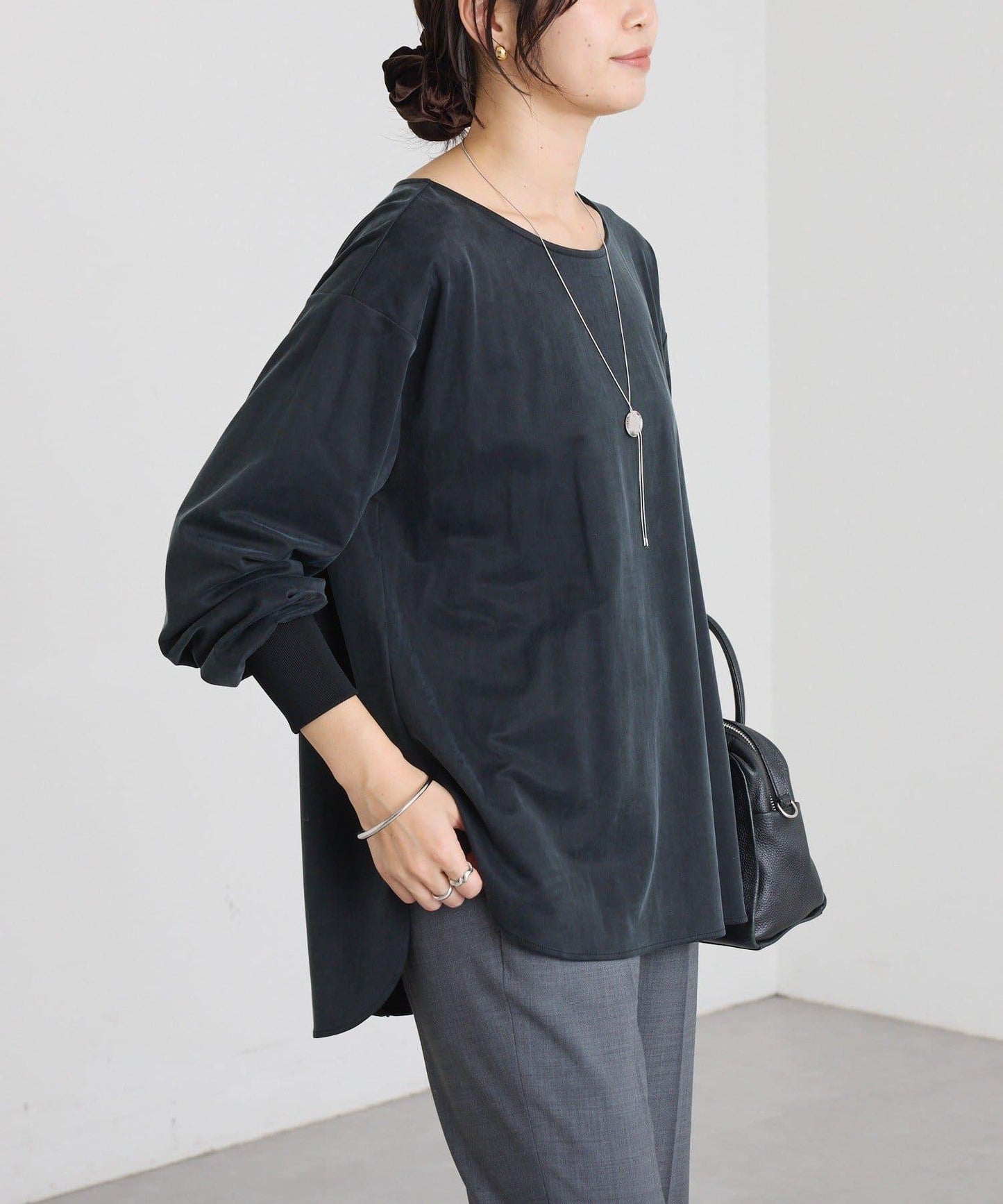 【百搭款】醋酸纖維剪裁套頭衫/預計11月下旬發貨