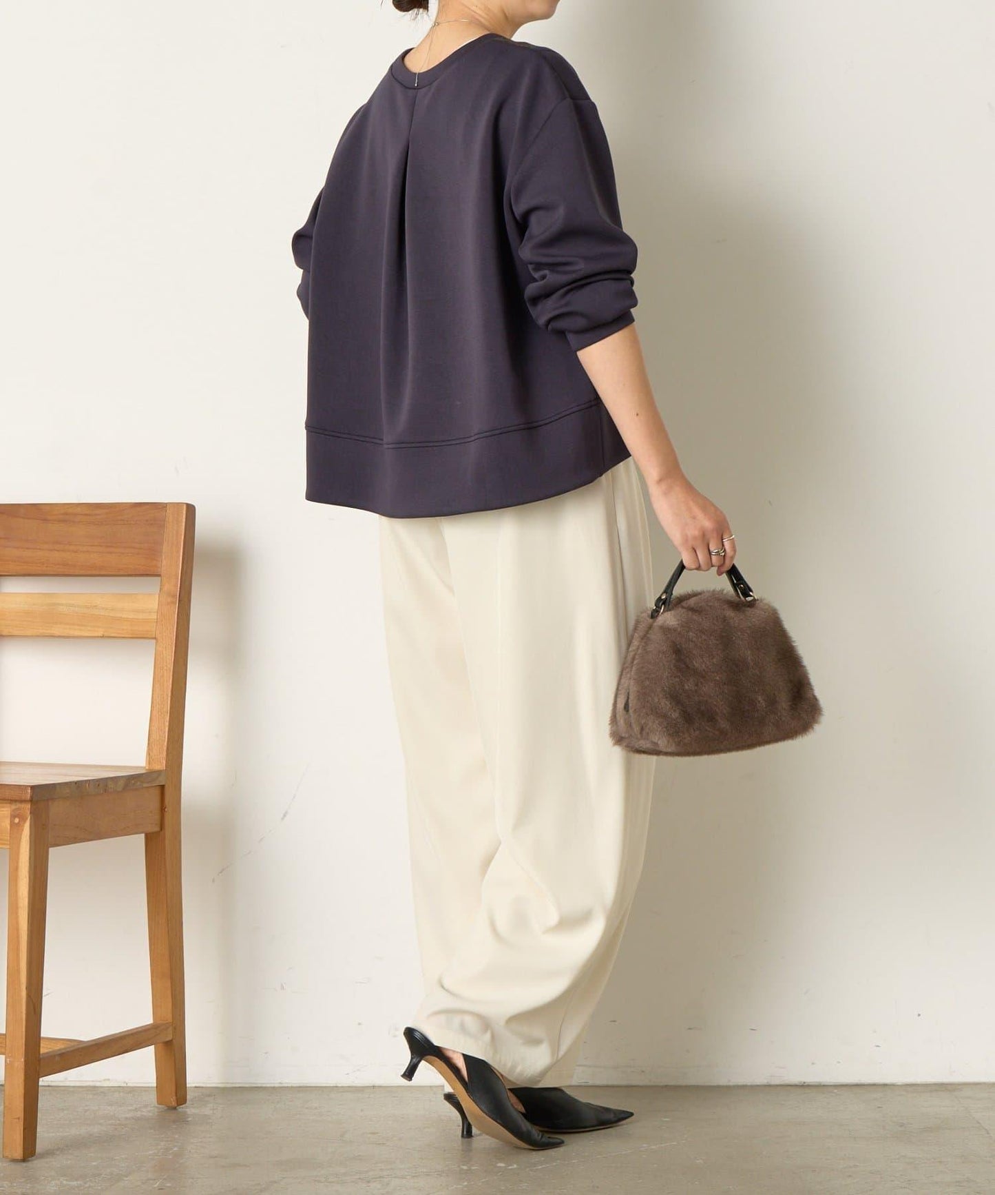 保暖拼接後褶長袖T恤