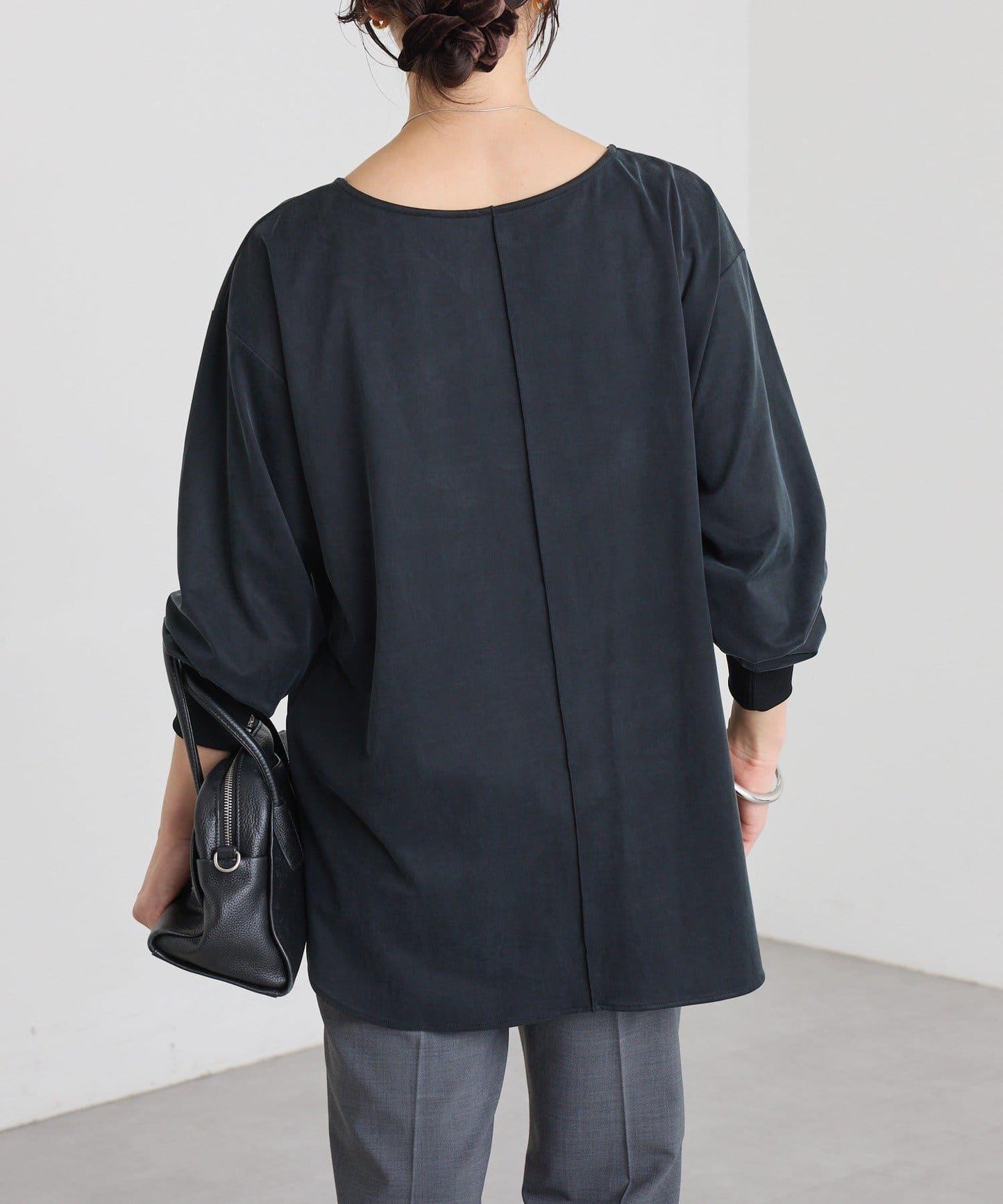 【百搭款】醋酸纖維剪裁套頭衫/預計11月下旬發貨