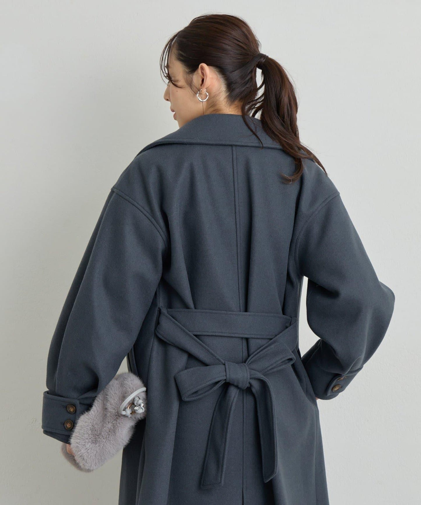 仿羊毛輕質針織長款大衣