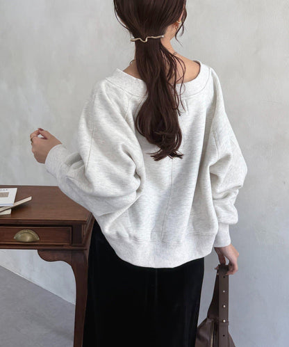 V領刺繡標誌加絨套頭衫