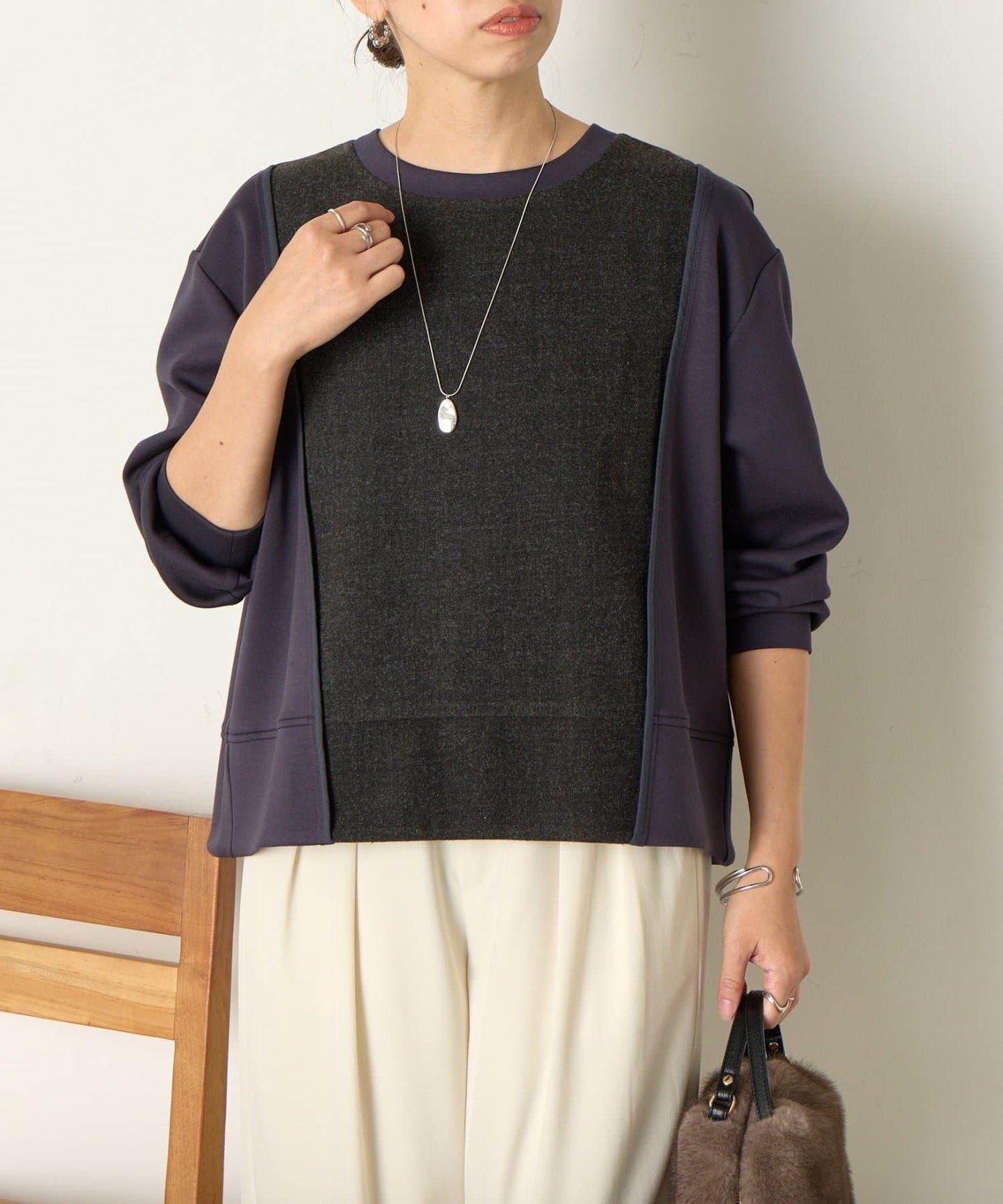 保暖拼接後褶長袖T恤