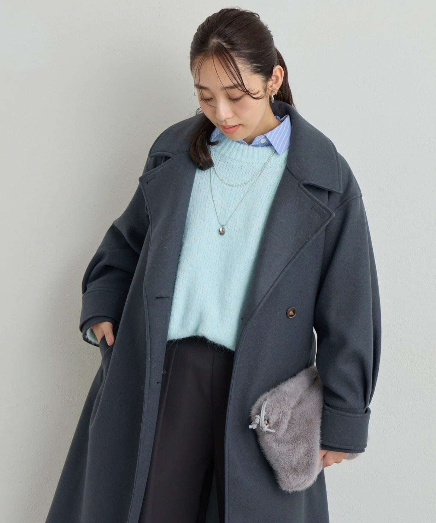 仿羊毛輕質針織長款大衣