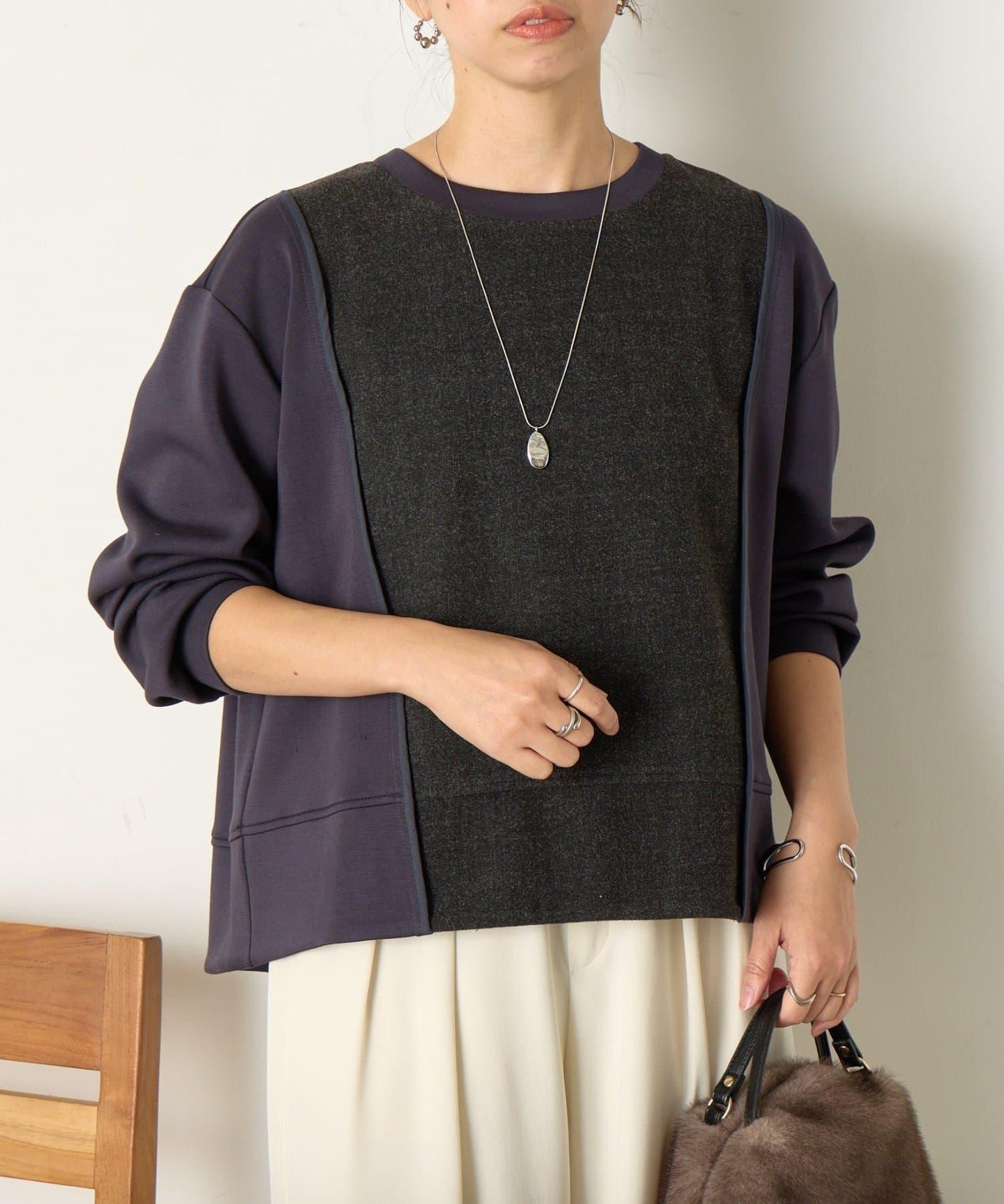 保暖拼接後褶長袖T恤