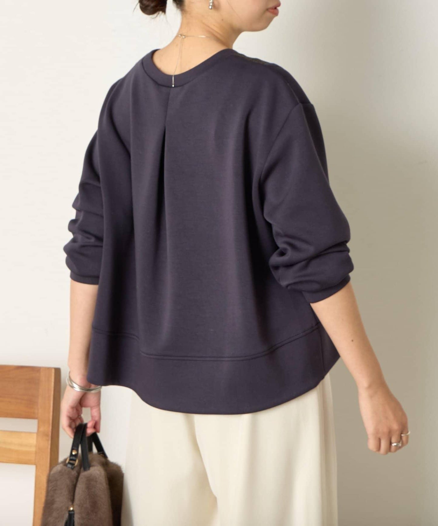 保暖拼接後褶長袖T恤