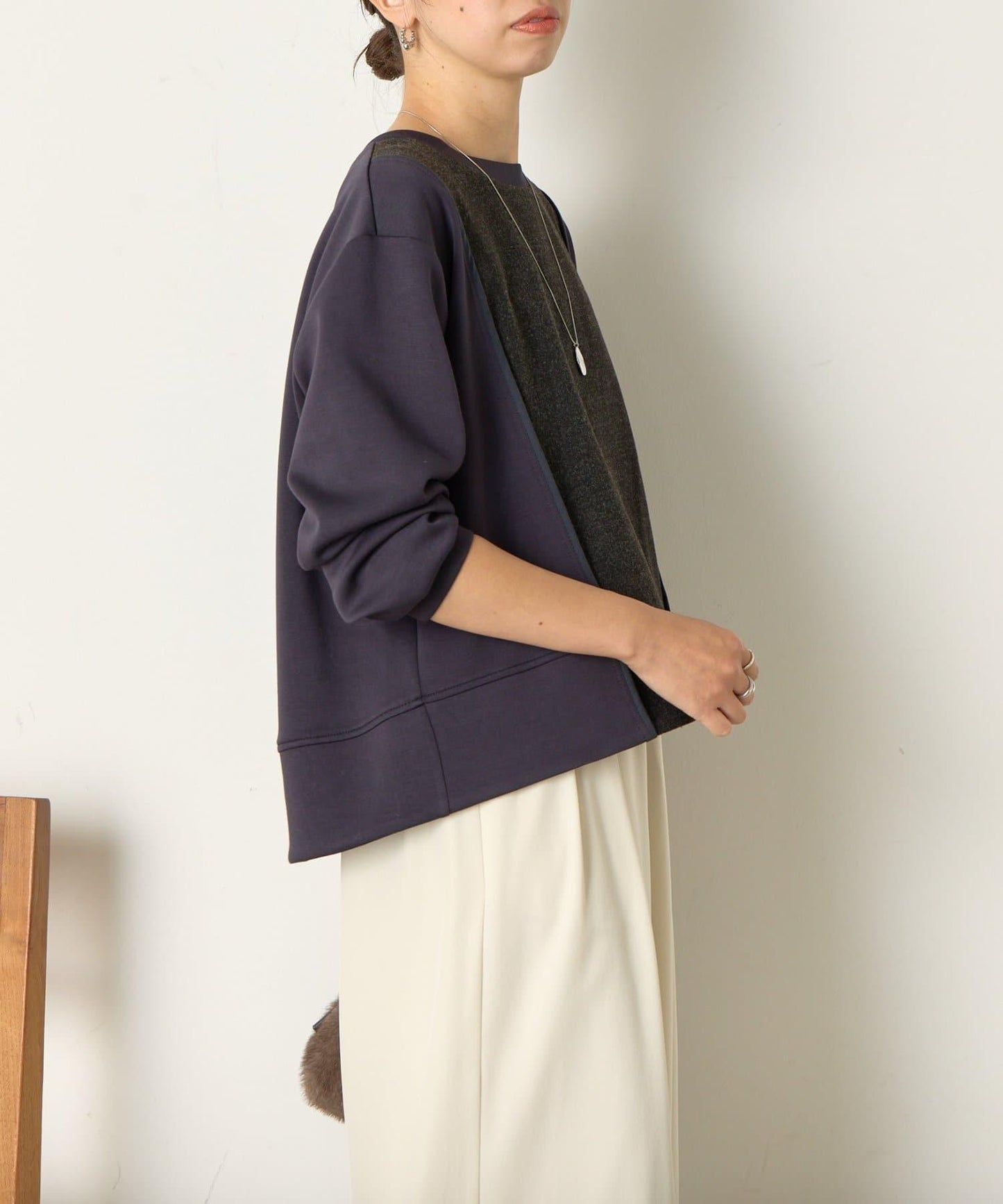 保暖拼接後褶長袖T恤