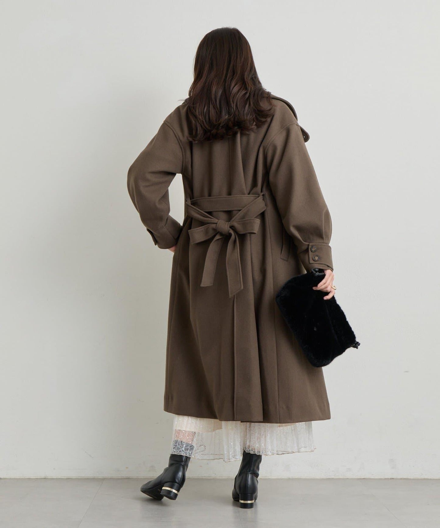 仿羊毛輕質針織長款大衣