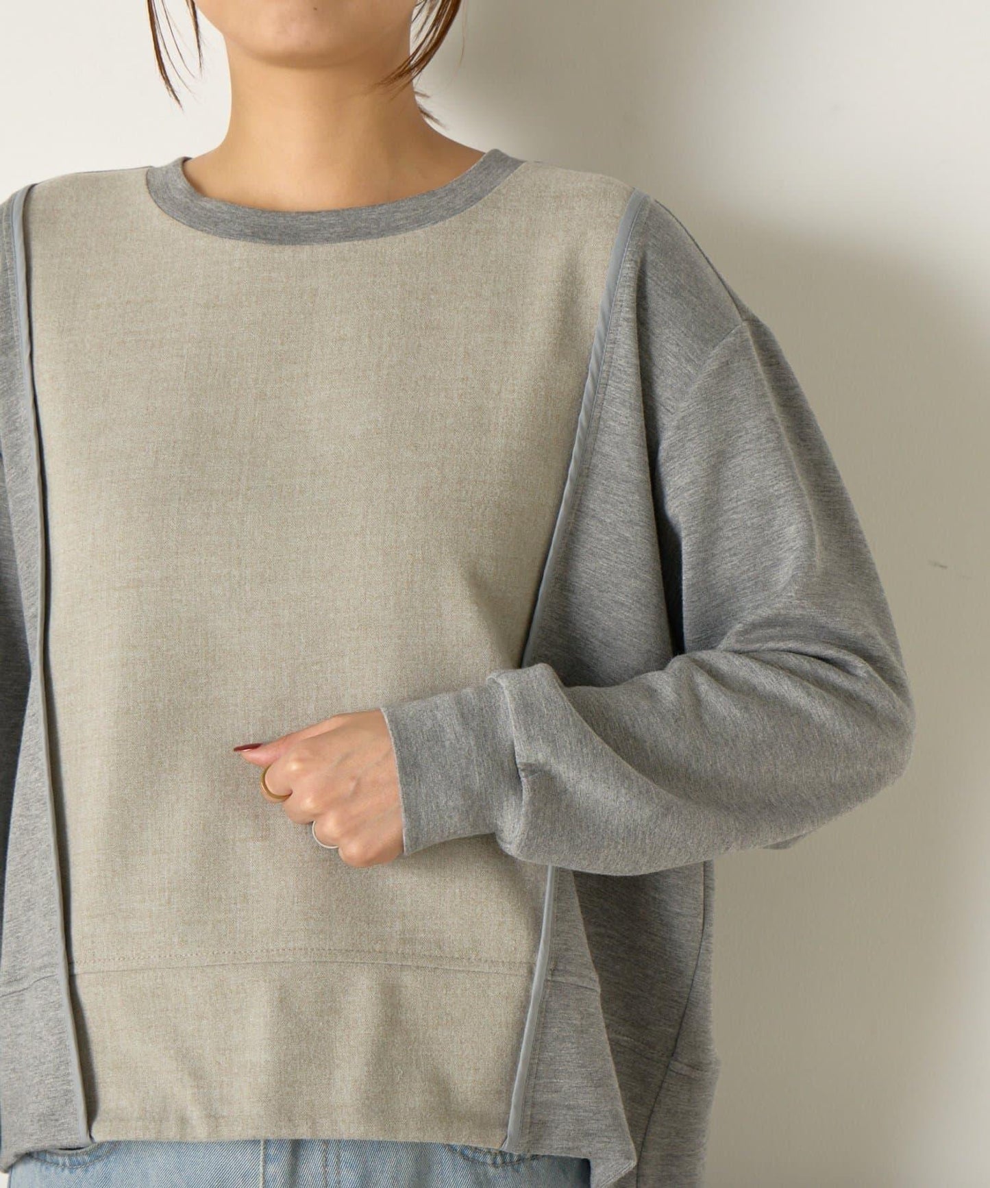 保暖拼接後褶長袖T恤