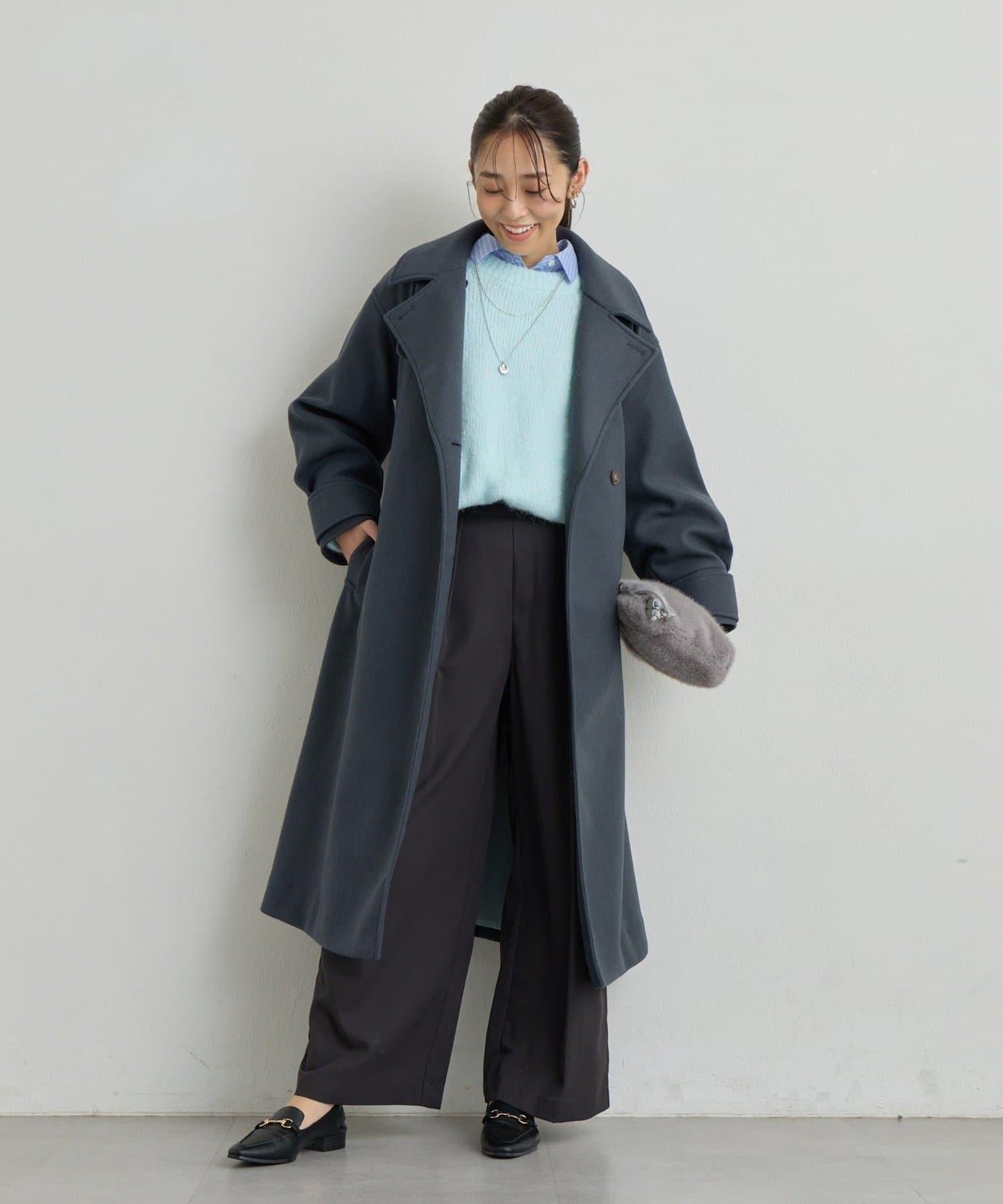 仿羊毛輕質針織長款大衣