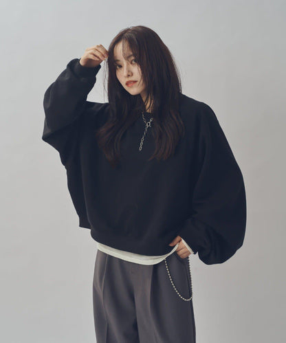 寬鬆短款衛衣
