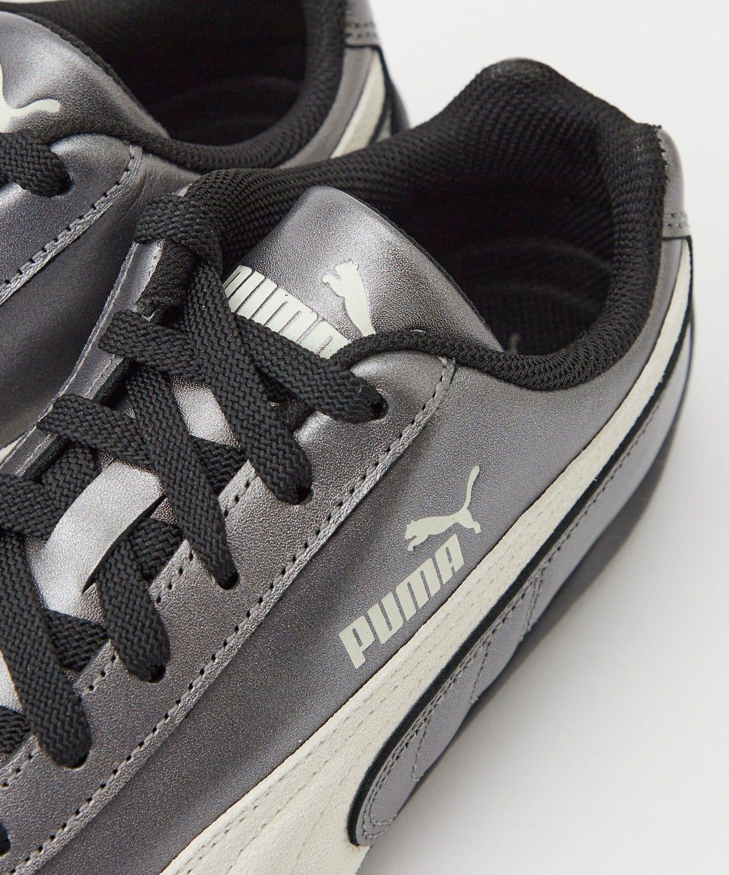 【PUMA/プーマ】男女同款 Speedcat 金屬色休閒運動鞋