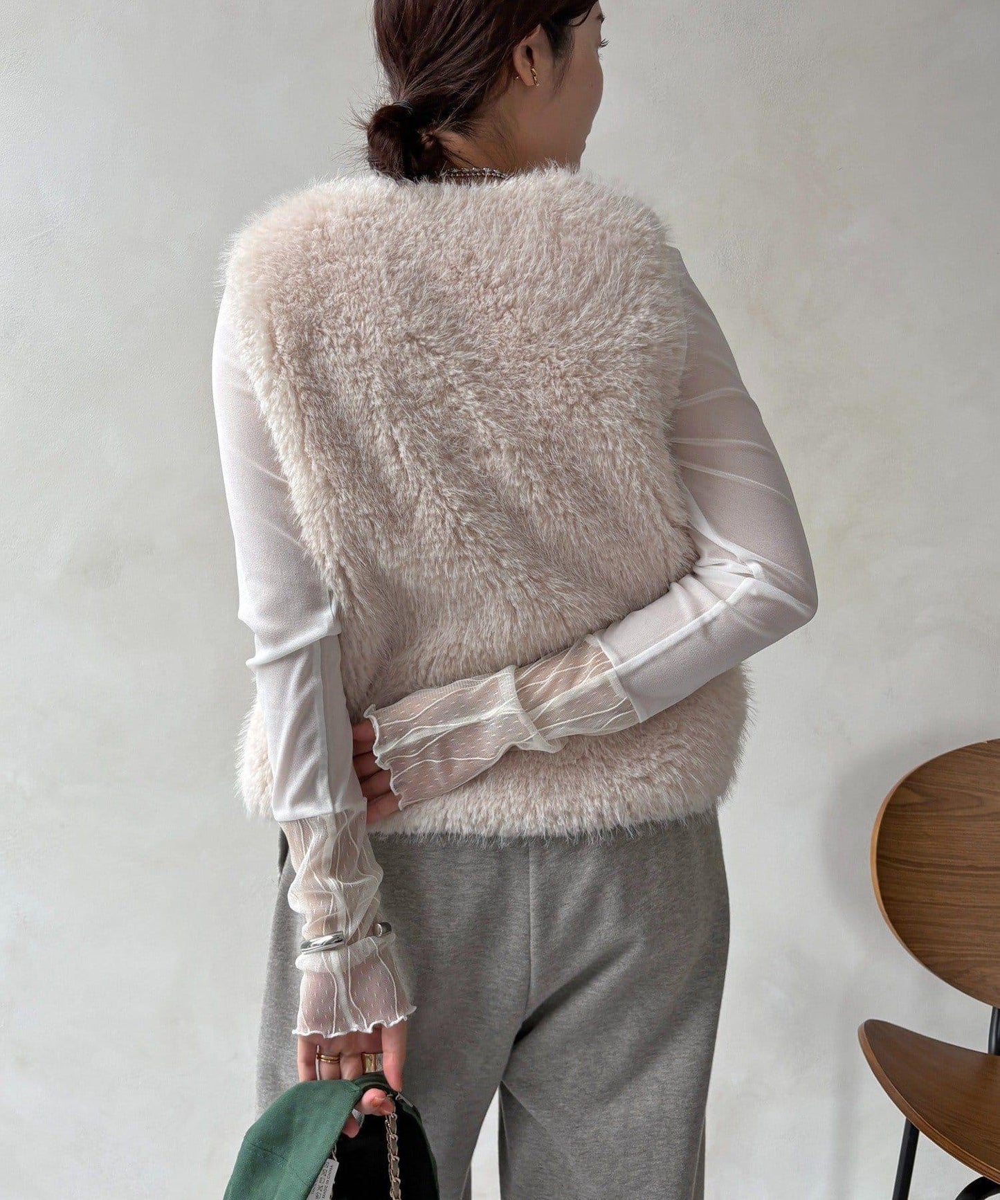 蕾絲網紗拼接透視T恤