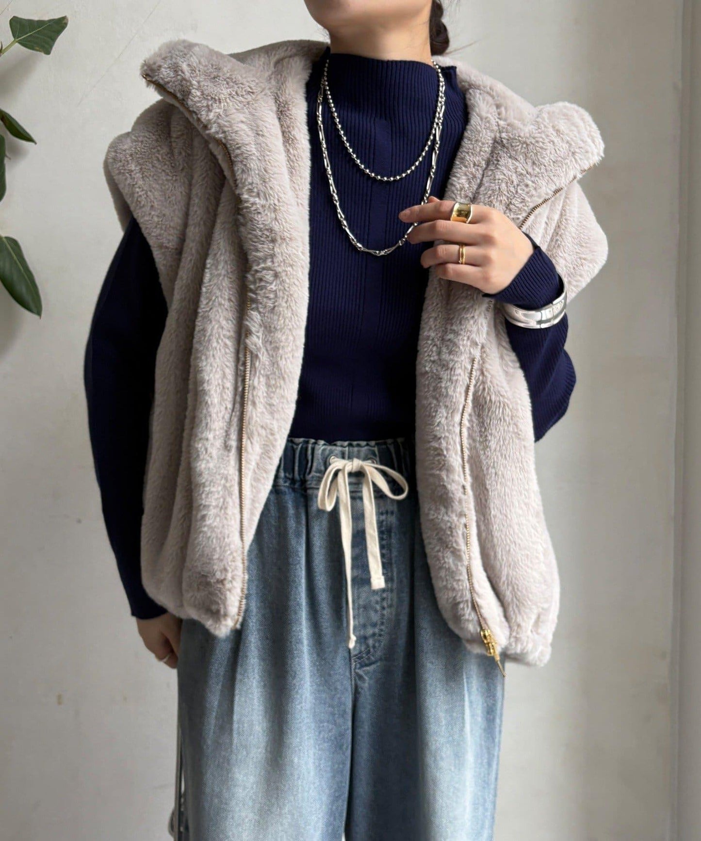 高領羅紋針織衫