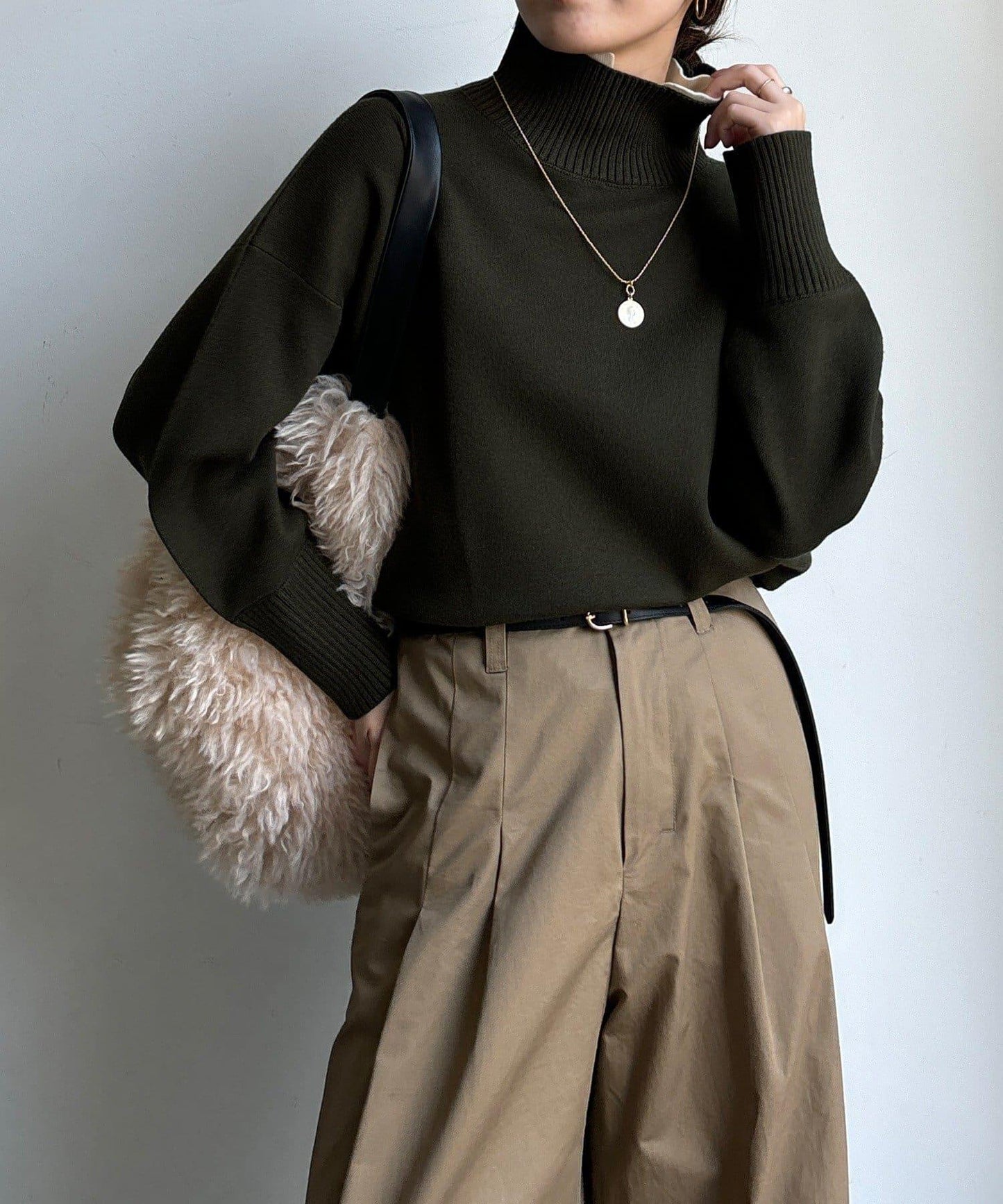 拼色雙層領針織上衣