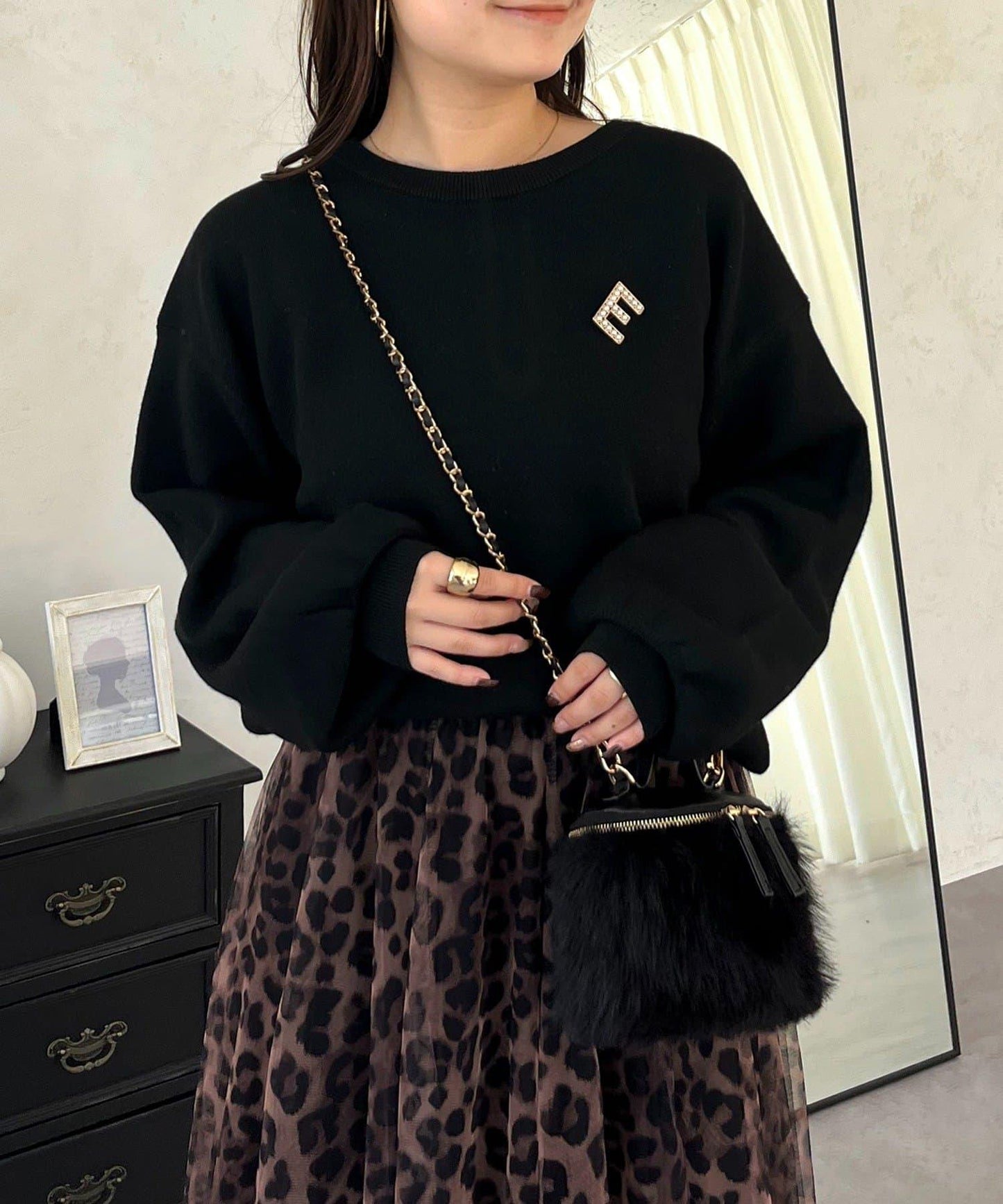 後背拉鍊衛衣風針織衫