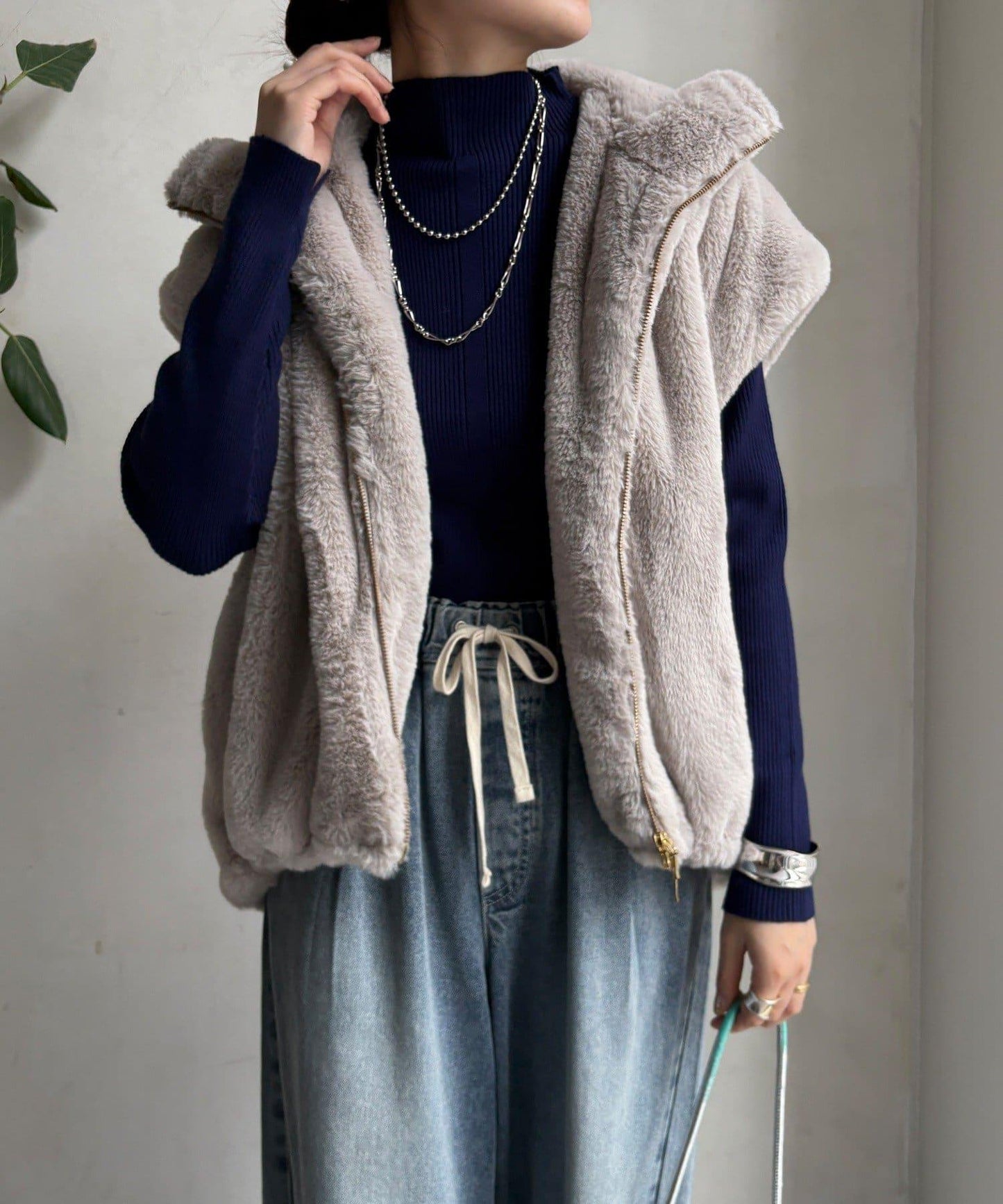 高領羅紋針織衫