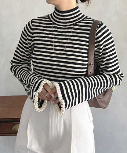 袖部荷葉邊喇叭袖高領針織衫