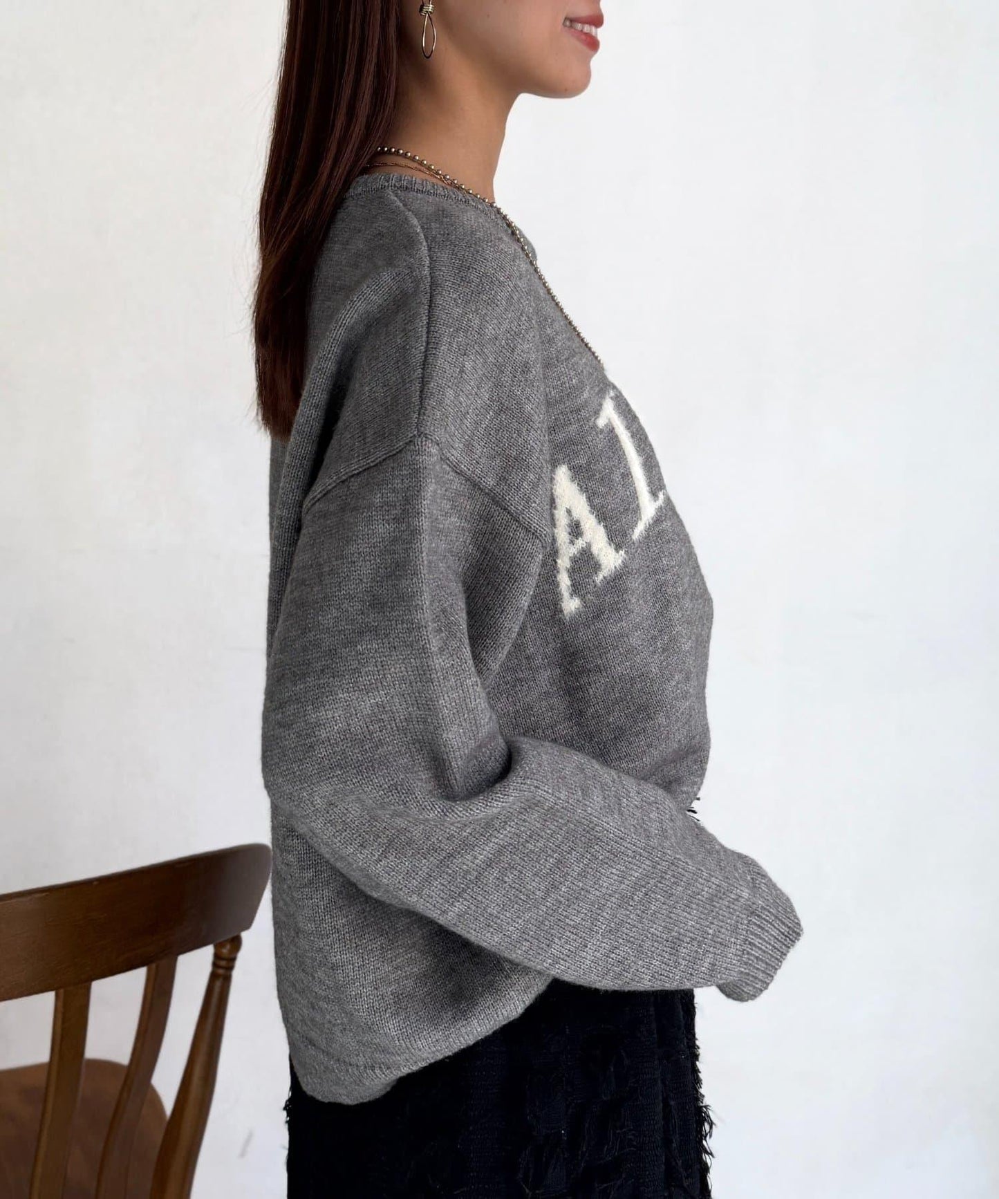 毛絨字母圖案針織套頭衫