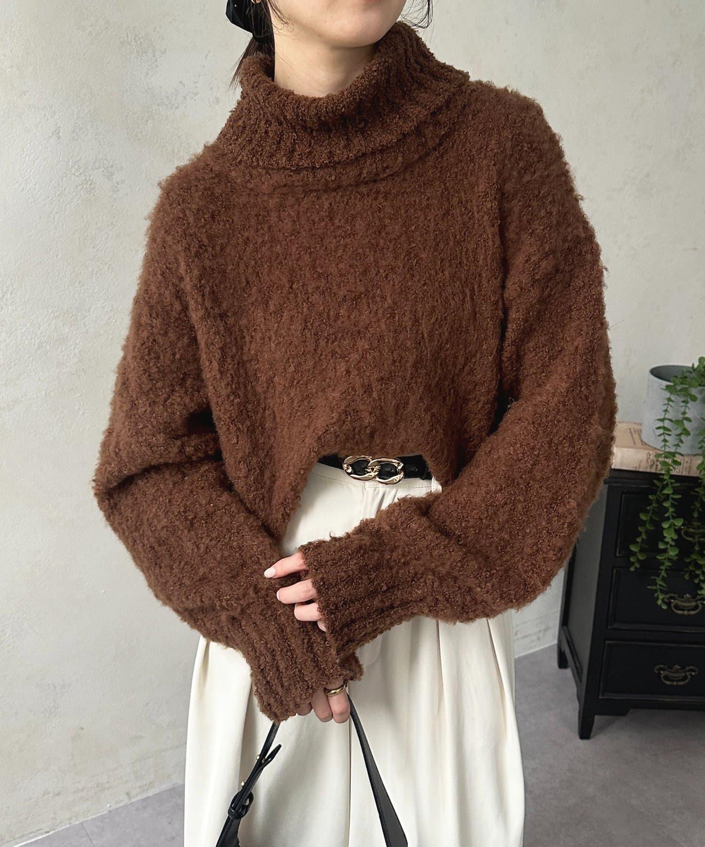 圈圈紗高領針織衫