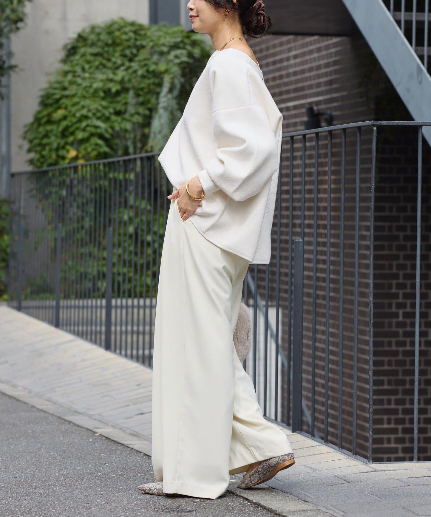 【輕盈感◎】鑰匙領口墊肩針織衫/預計12月中旬發貨