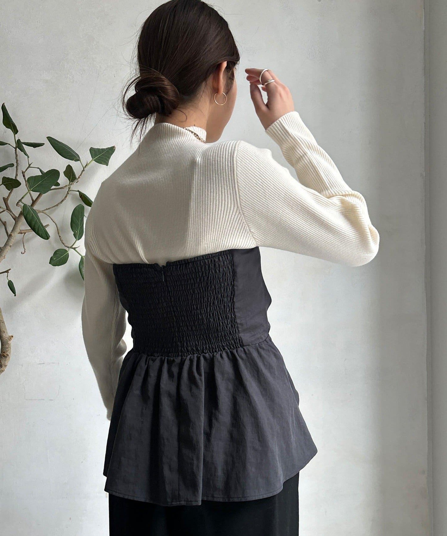 高領羅紋針織衫