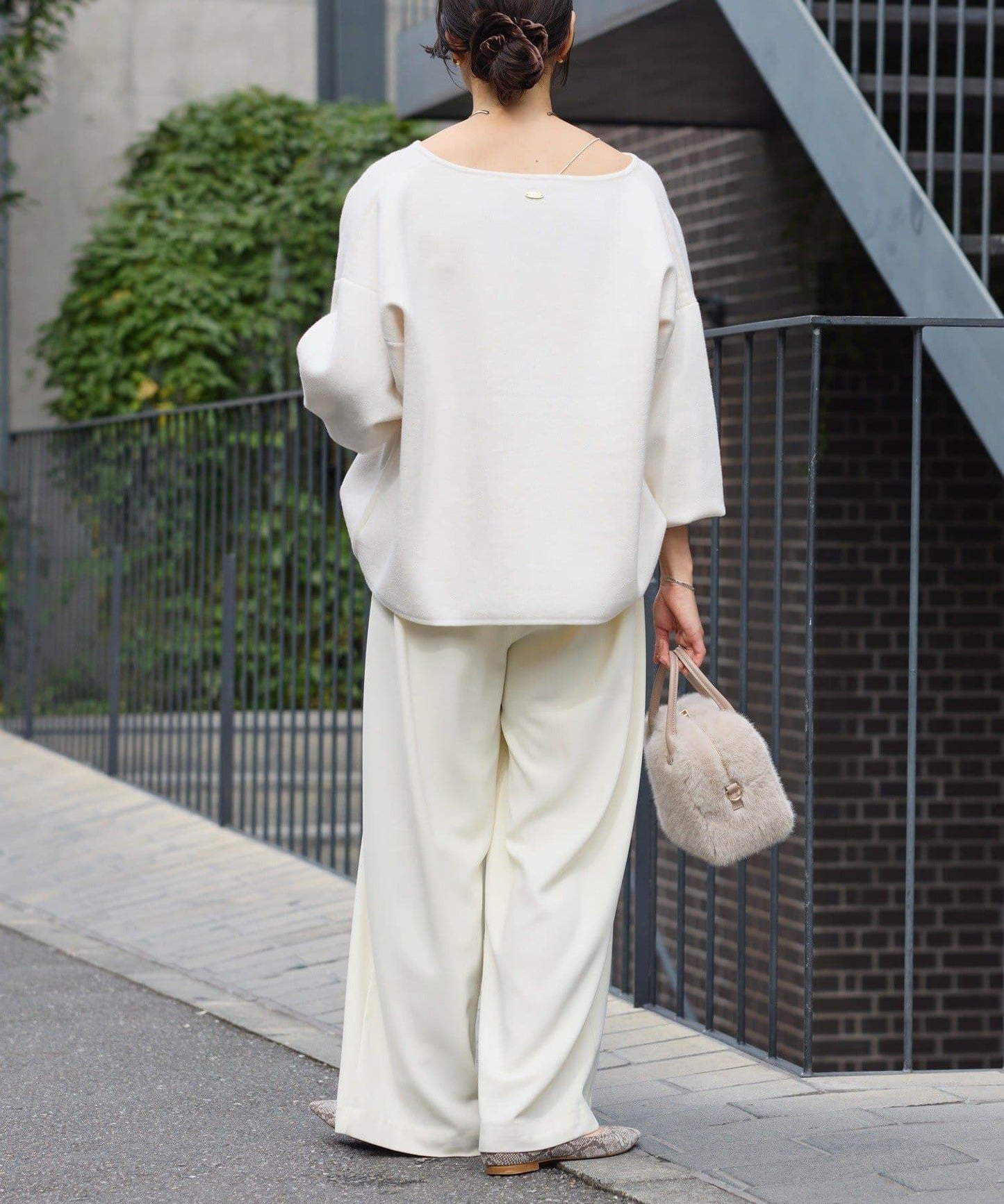 【輕盈感◎】鑰匙領口墊肩針織衫/預計12月中旬發貨