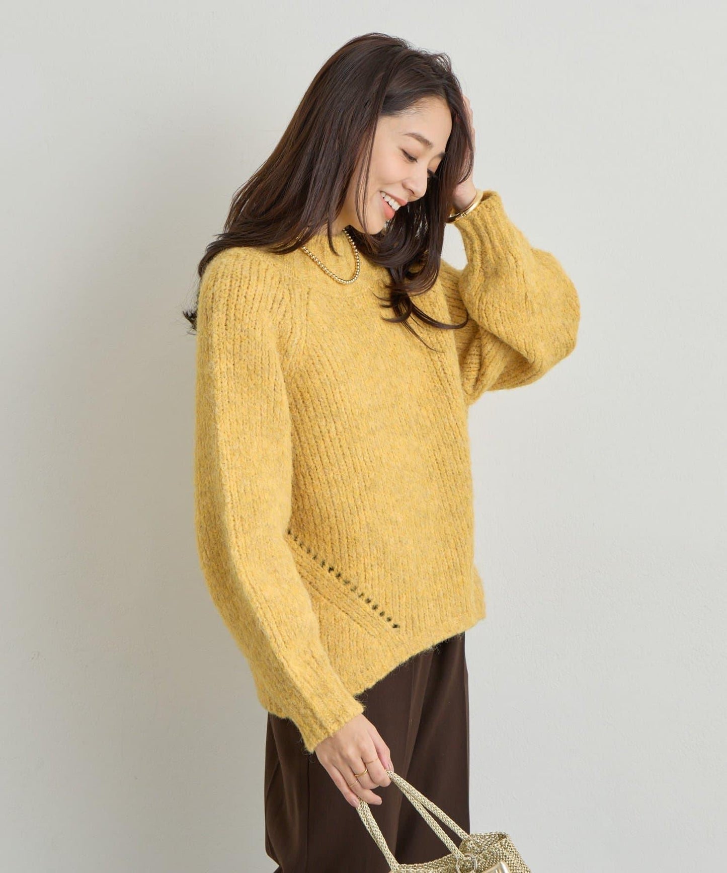 日常百搭壓縮起毛寬領針織衫