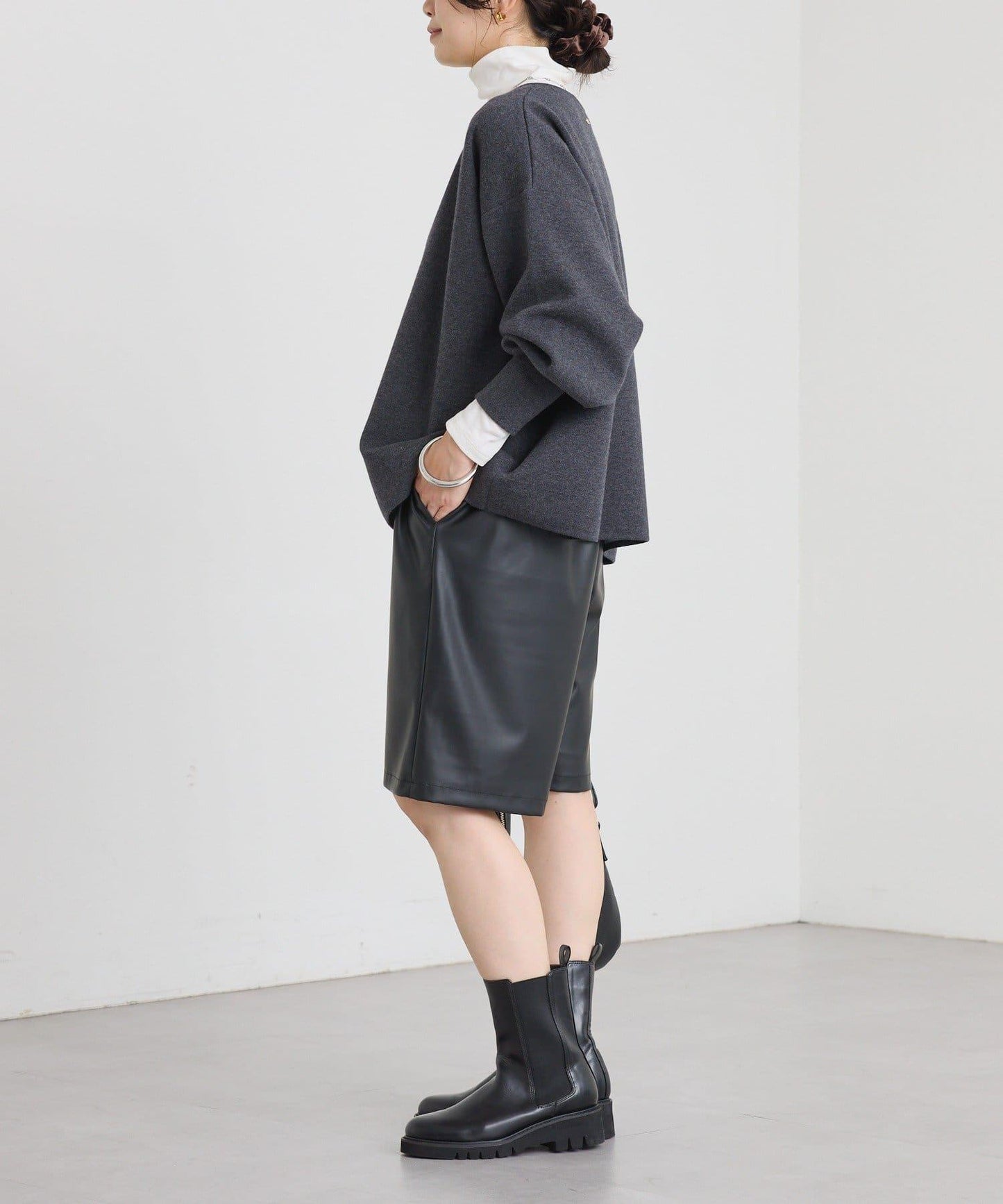 【輕盈感◎】鑰匙領口墊肩針織衫/預計12月中旬發貨