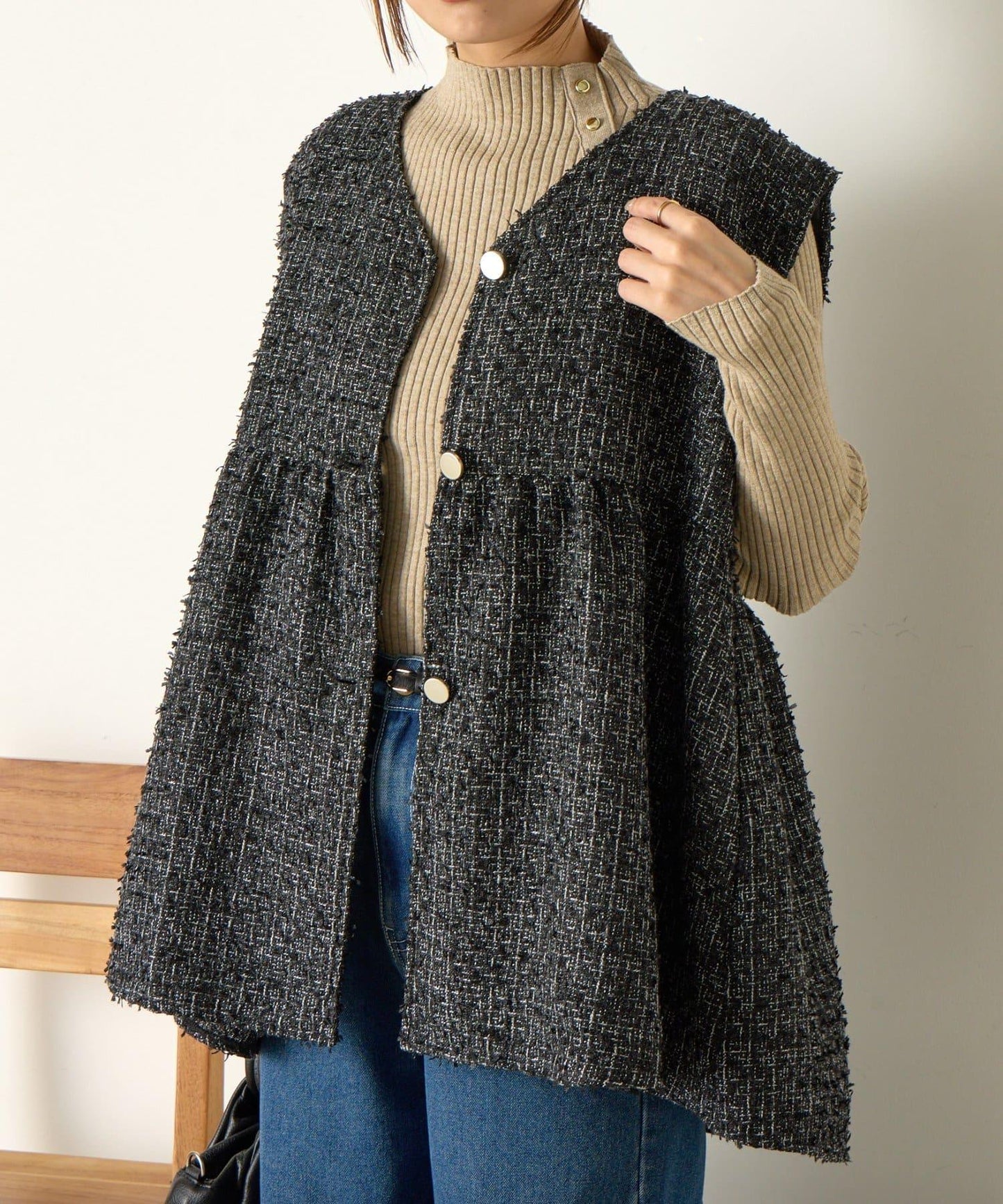 金色紐扣羅紋針織衫