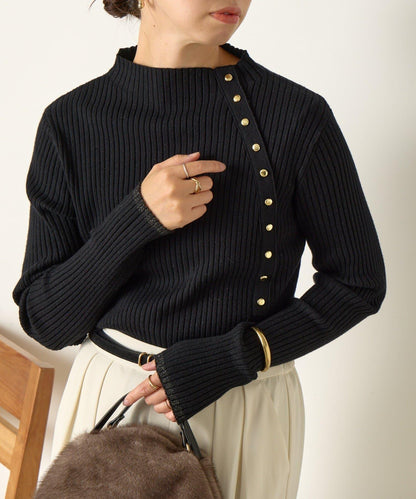 金色紐扣羅紋針織衫