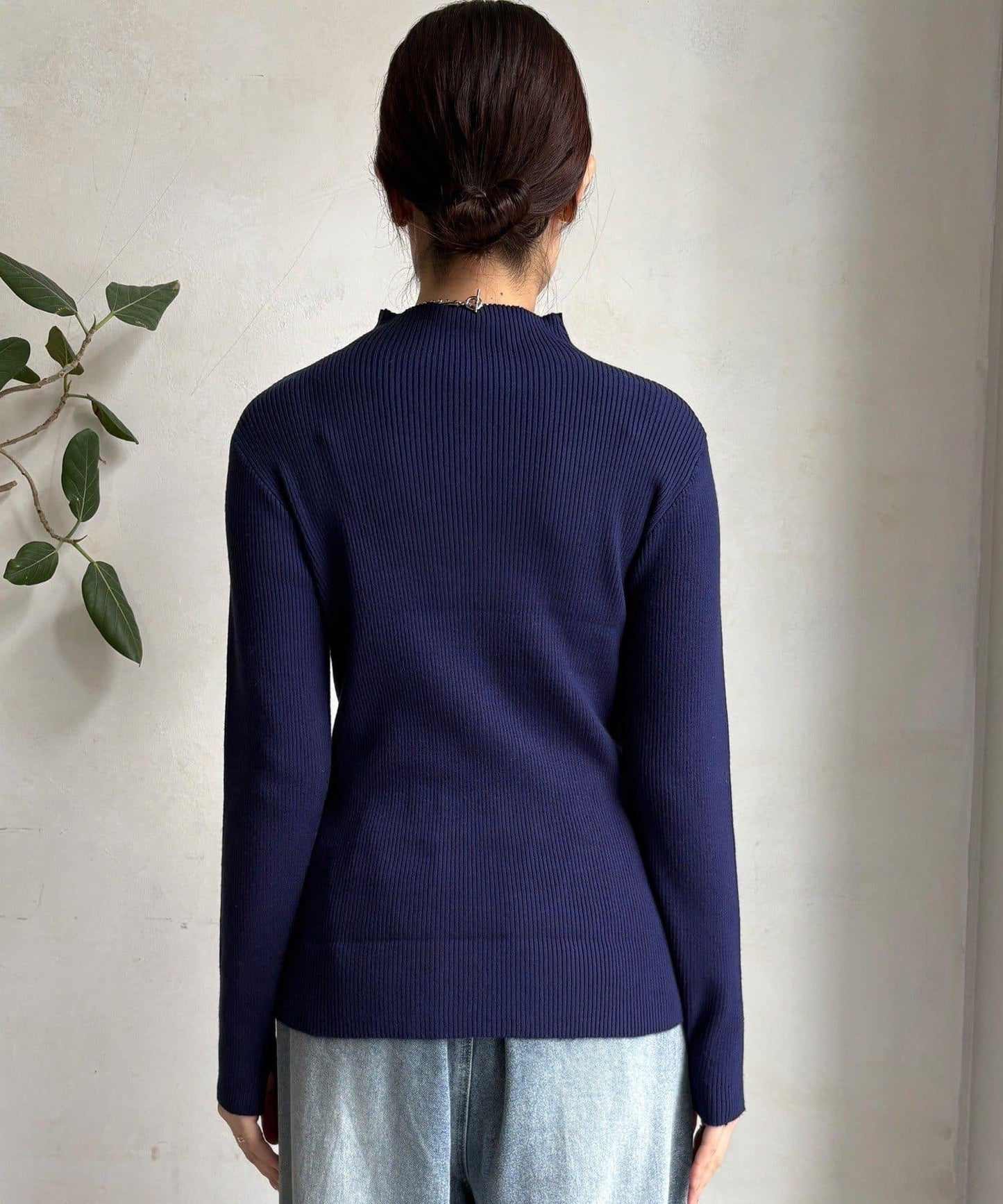 高領羅紋針織衫