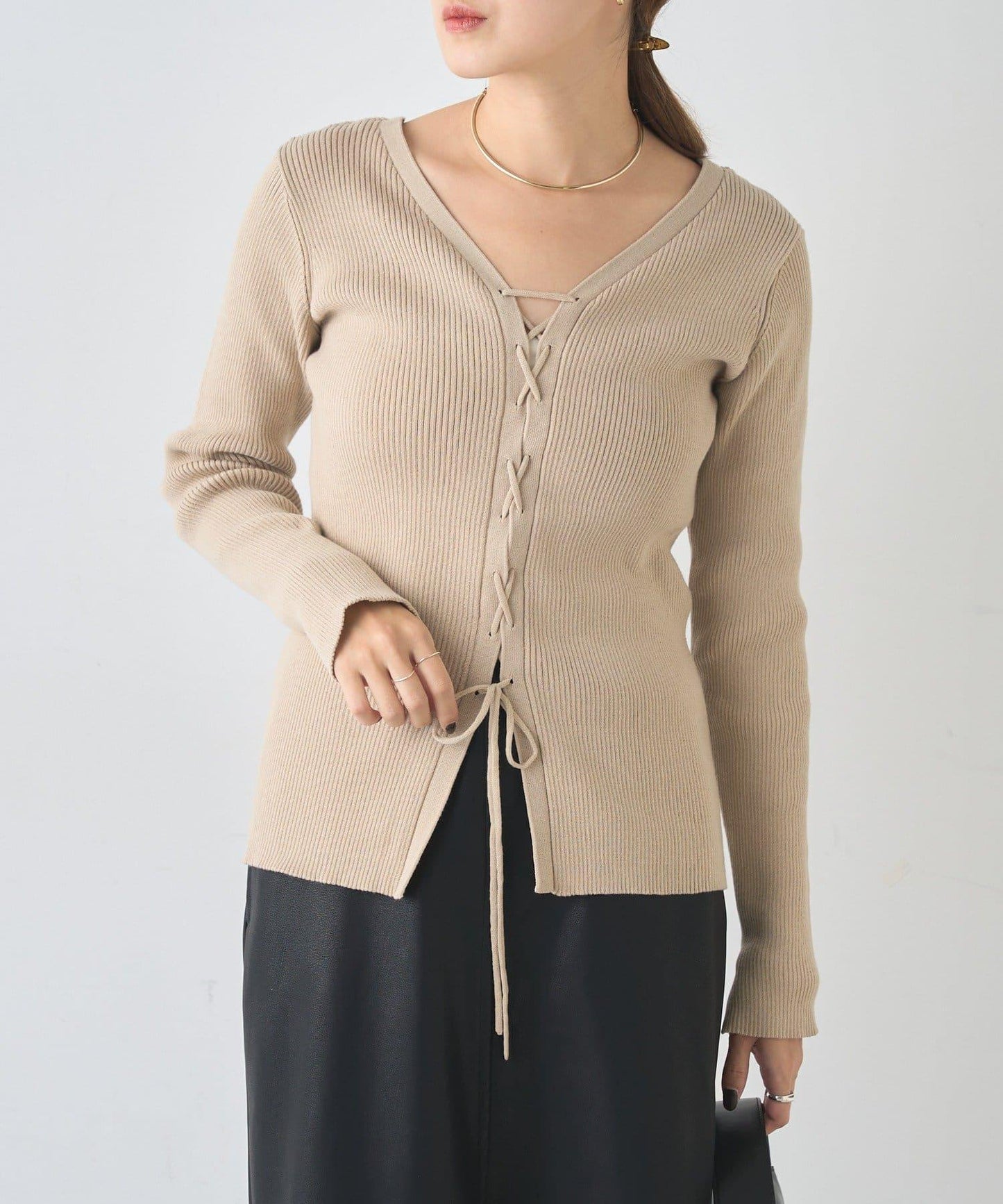 【前後兩穿設計】繫帶針織衫