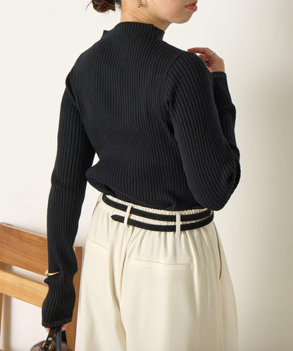 金色紐扣羅紋針織衫