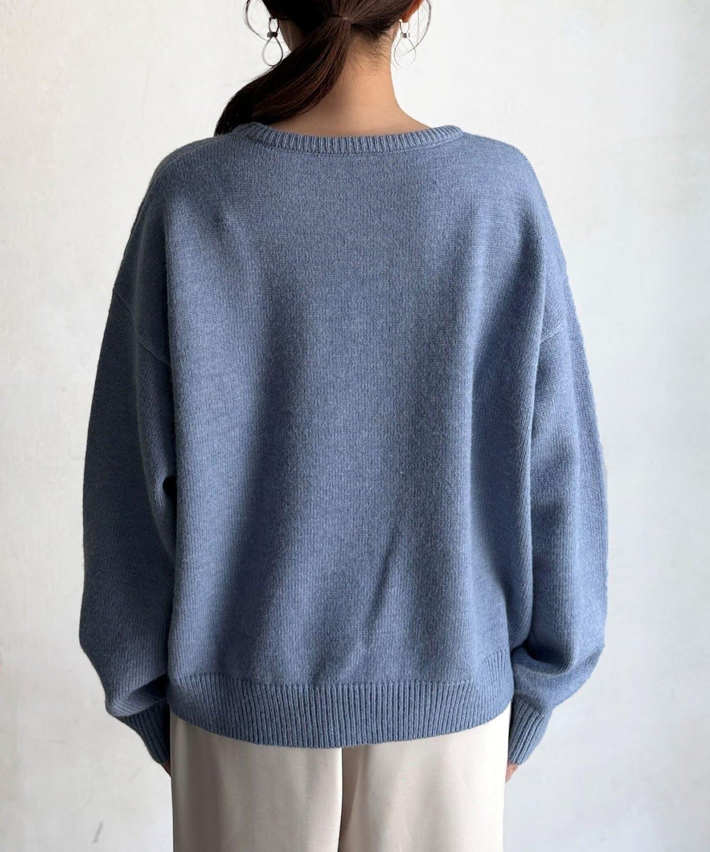 毛絨字母圖案針織套頭衫