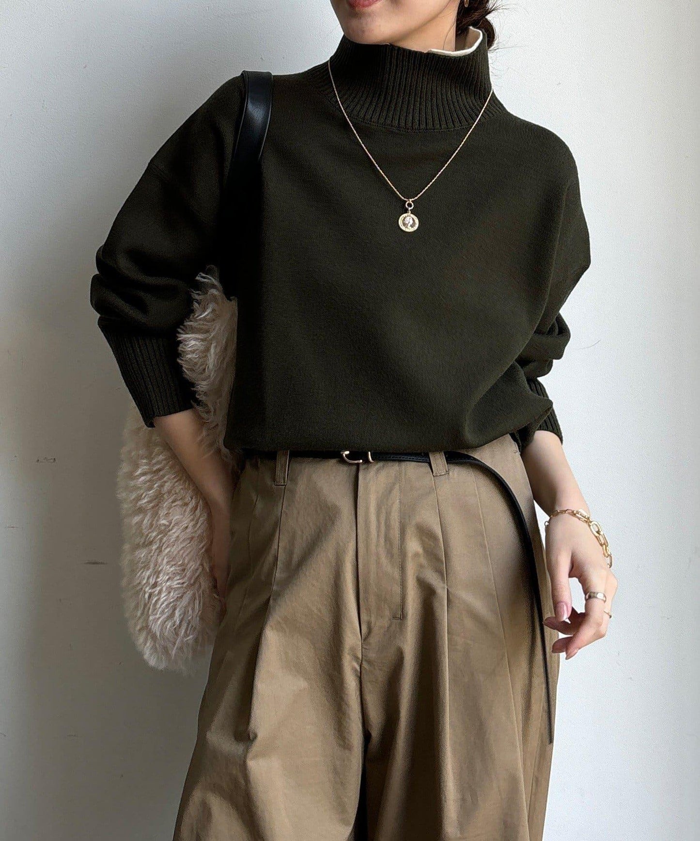 拼色雙層領針織上衣