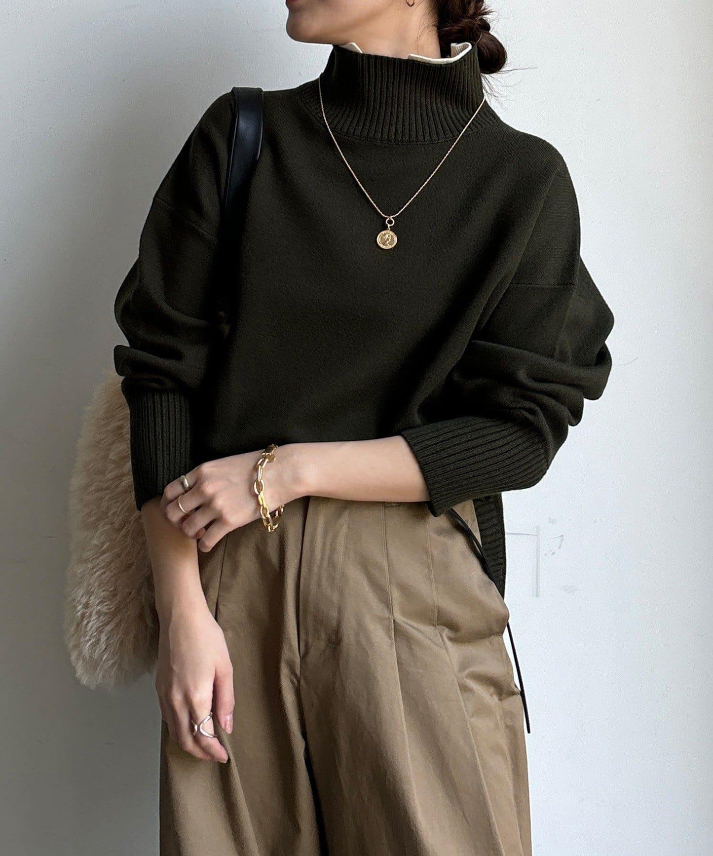 拼色雙層領針織上衣