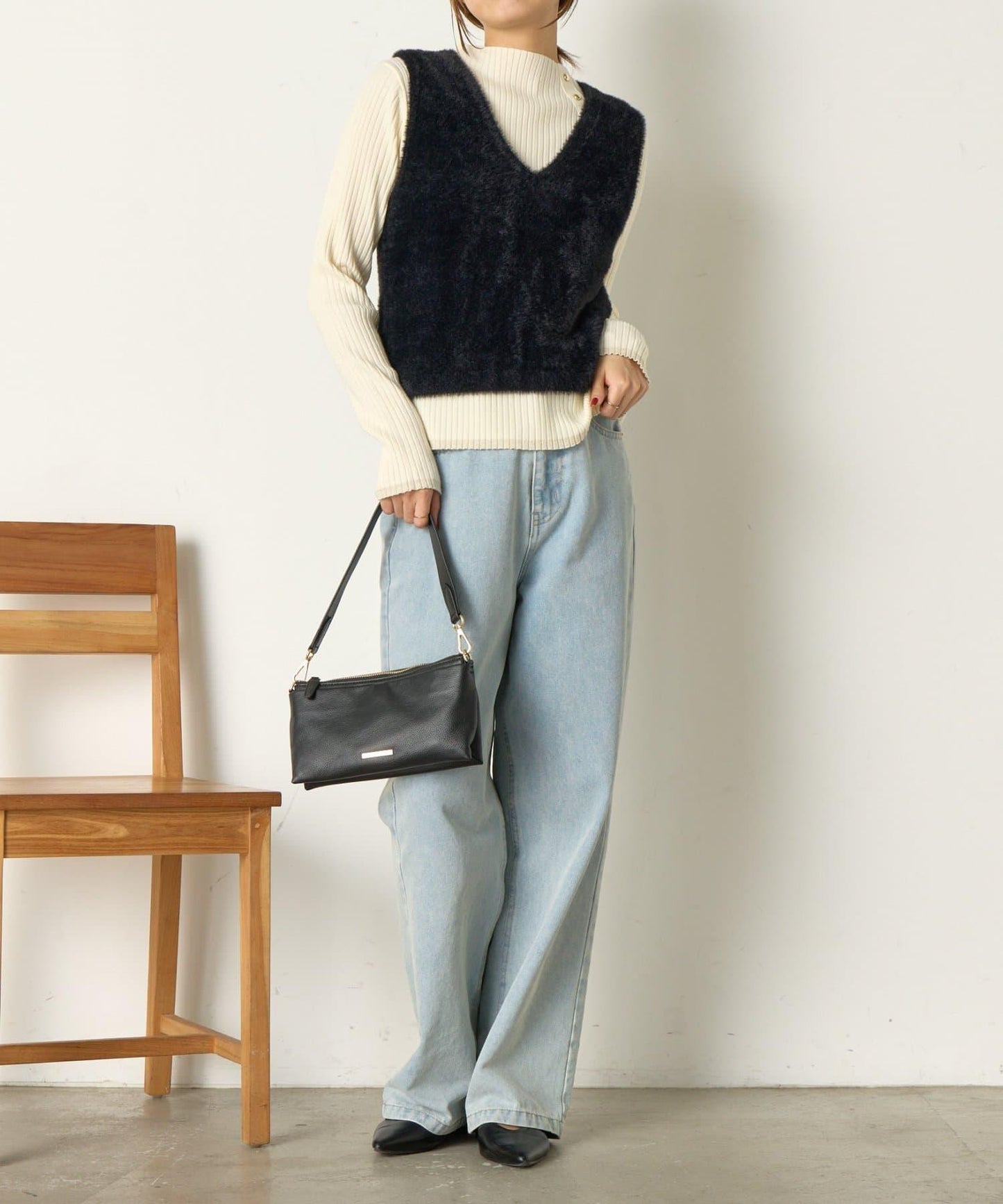 金色紐扣羅紋針織衫