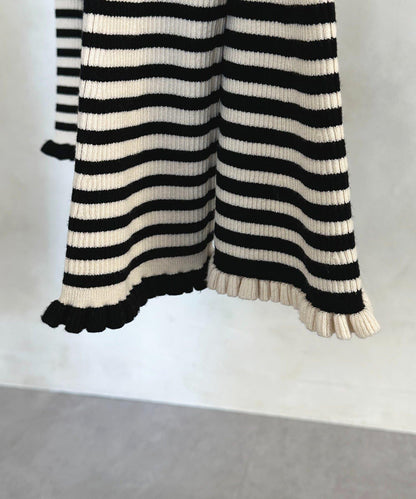 袖部荷葉邊喇叭袖高領針織衫