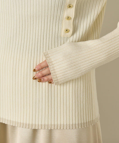 金色紐扣羅紋針織衫