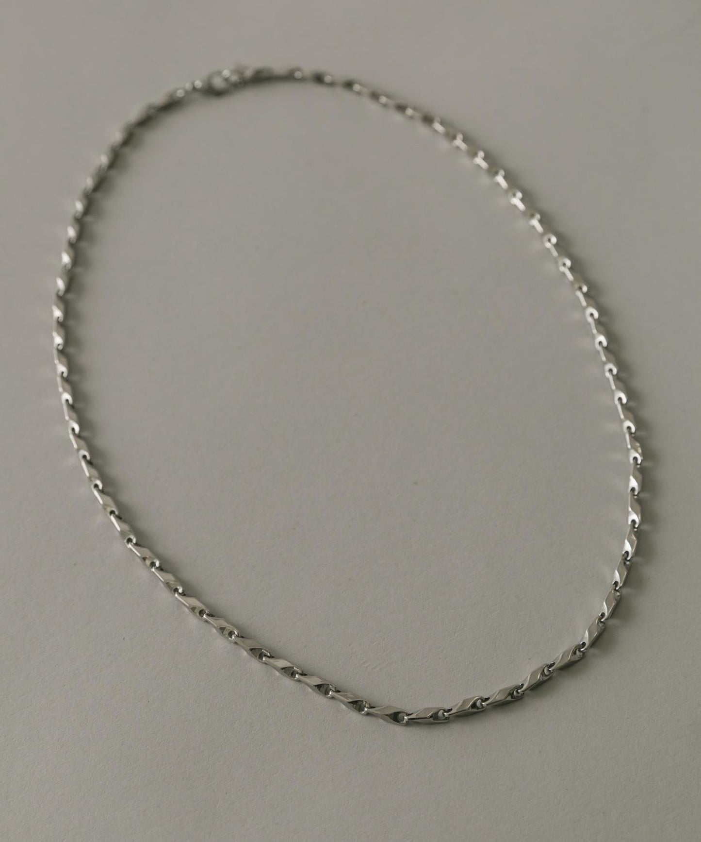 不鏽鋼扭紋設計鏈條項鍊